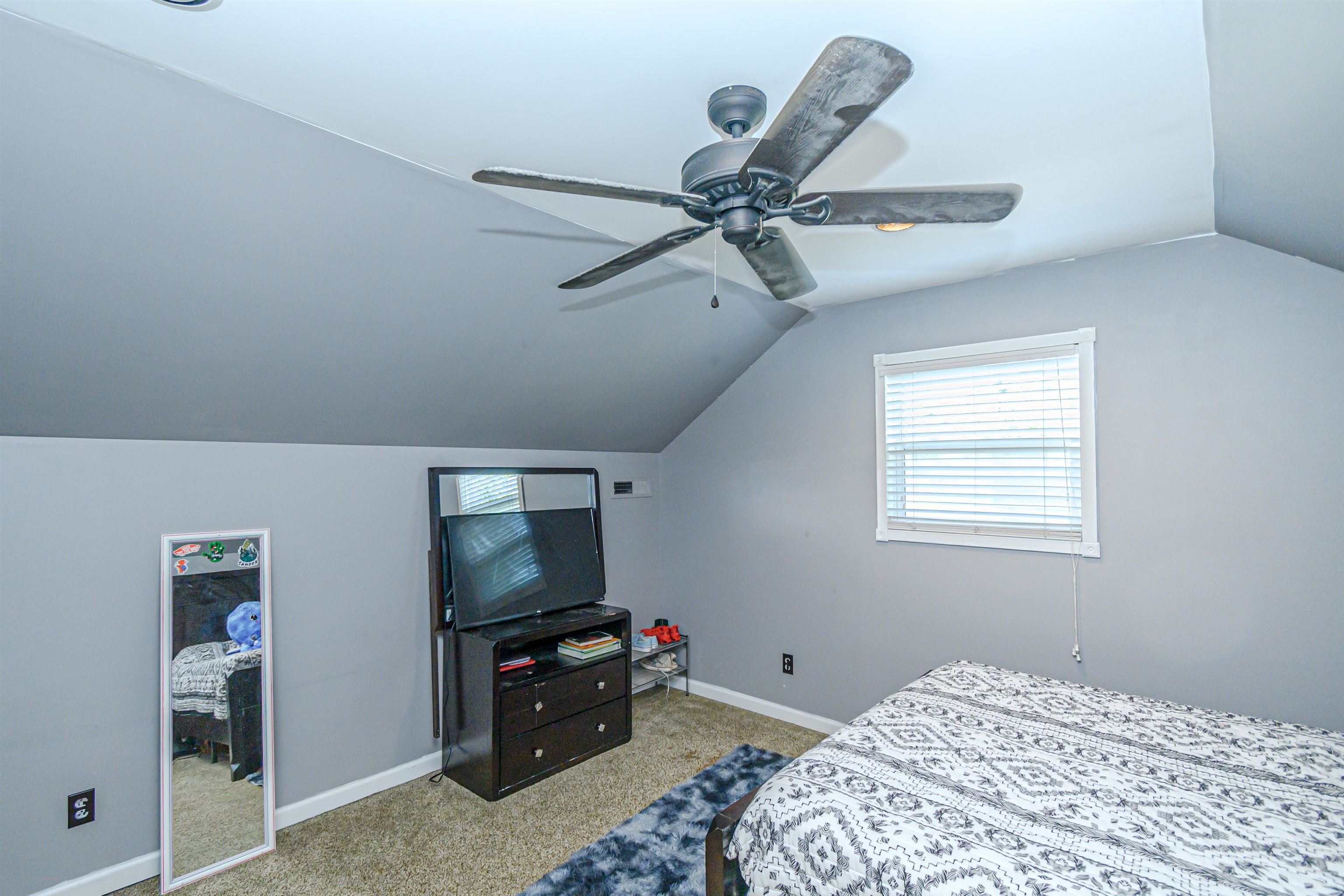 230 Canal St, Rumsey, Kentucky 42371, 2 Bedrooms Bedrooms, ,2 BathroomsBathrooms,Single Family Residence,For Sale,Canal St,90480