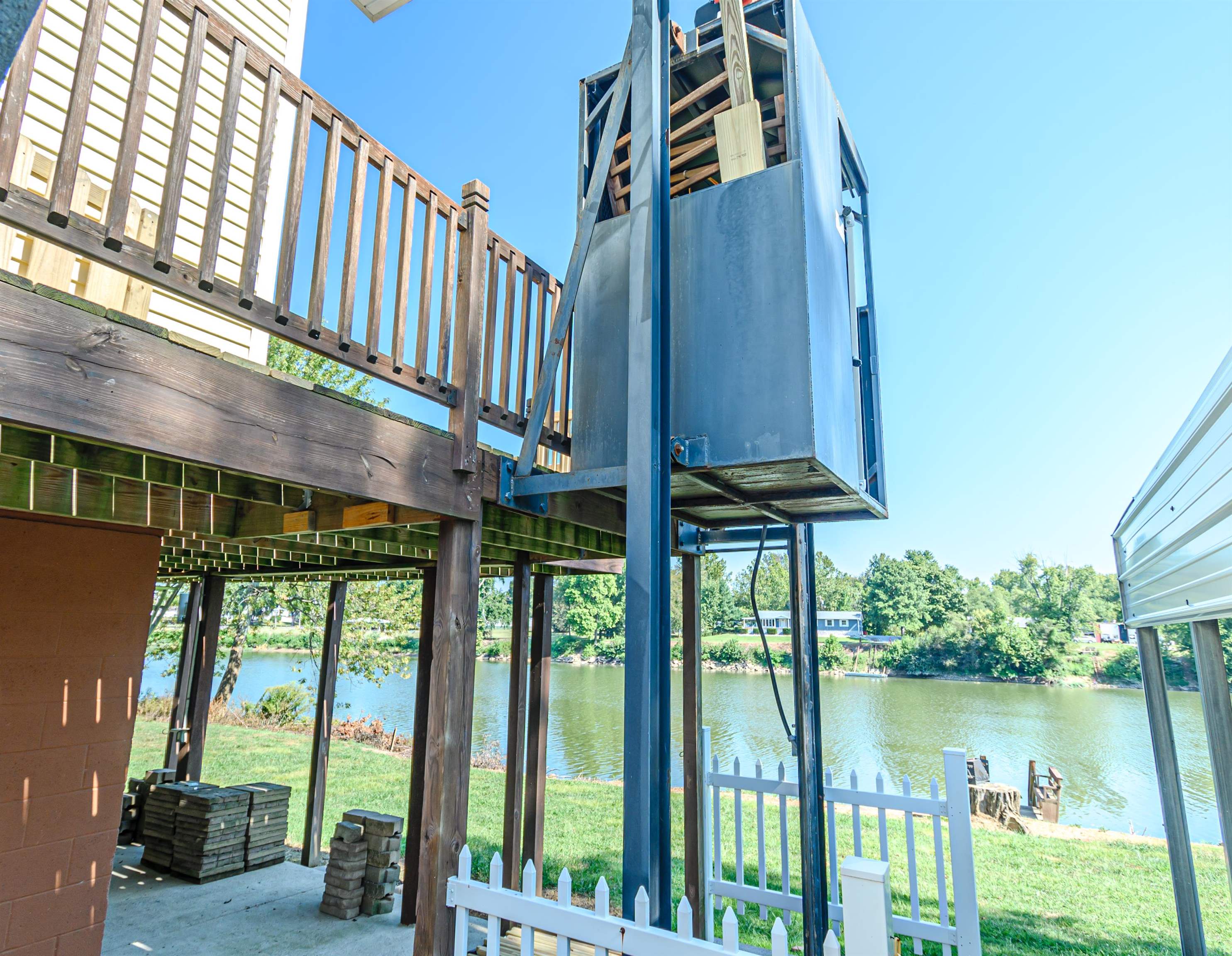 230 Canal St, Rumsey, Kentucky 42371, 2 Bedrooms Bedrooms, ,2 BathroomsBathrooms,Single Family Residence,For Sale,Canal St,90480