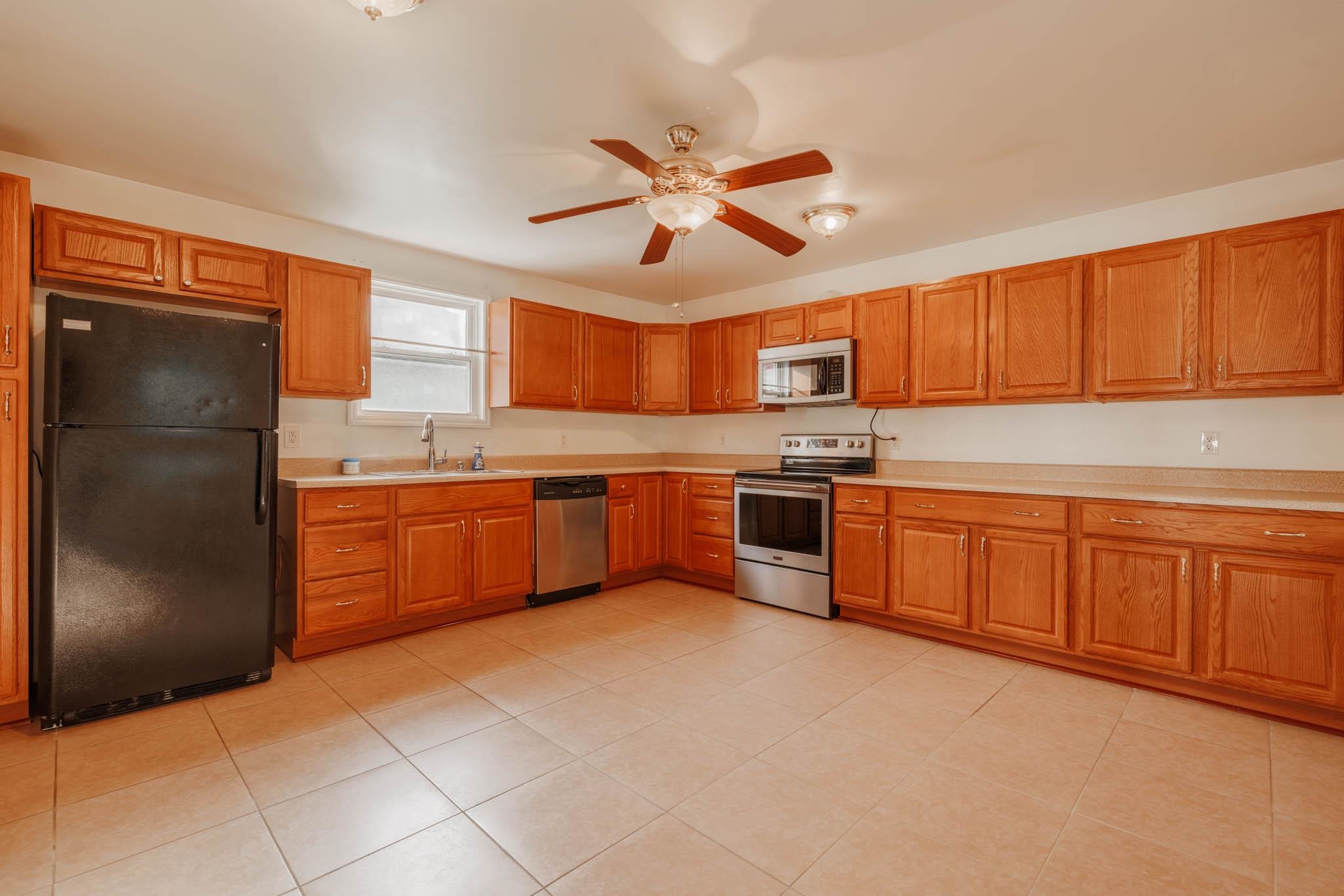 142 Big Rivers Road, Hawesville, Kentucky 42348, 4 Bedrooms Bedrooms, ,2 BathroomsBathrooms,Single Family Residence,For Sale,Big Rivers Road,90481