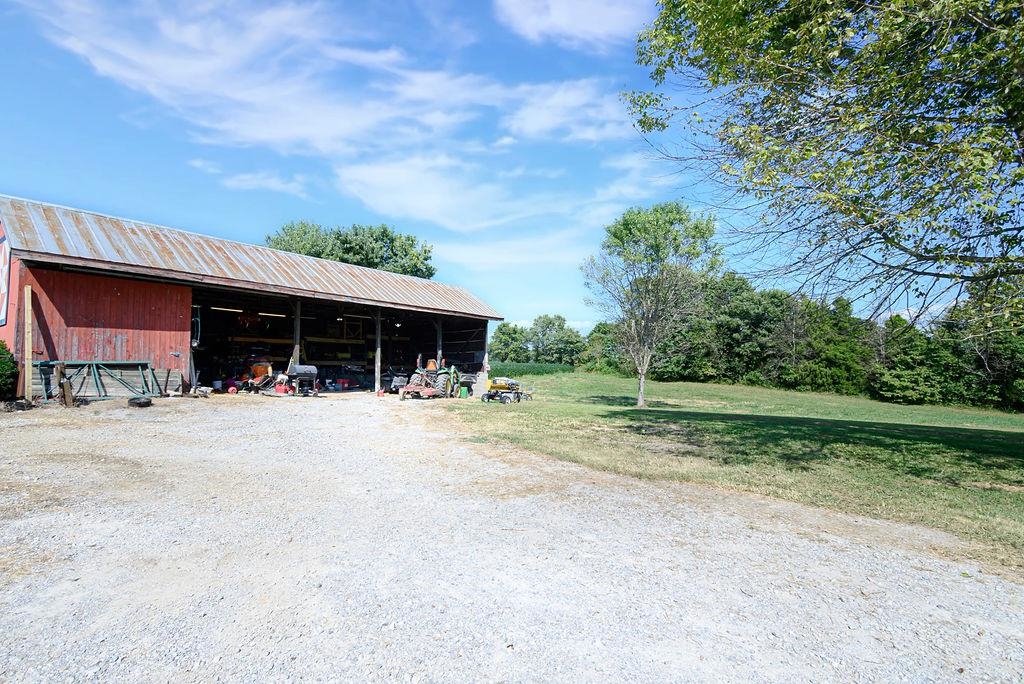 4316 US Hwy 231 N, Hartford, Kentucky 42347, 4 Bedrooms Bedrooms, ,1 BathroomBathrooms,Ranch,For Sale,US Hwy 231 N,90487