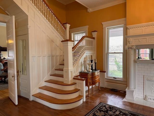1542 Frederica Street, Owensboro, Kentucky 42301, 6 Bedrooms Bedrooms, ,3 BathroomsBathrooms,Single Family Residence,For Sale,Frederica Street,90489