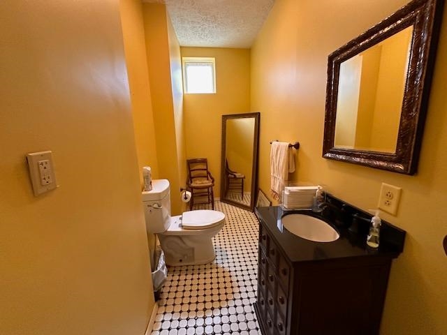 1542 Frederica Street, Owensboro, Kentucky 42301, 6 Bedrooms Bedrooms, ,3 BathroomsBathrooms,Single Family Residence,For Sale,Frederica Street,90489