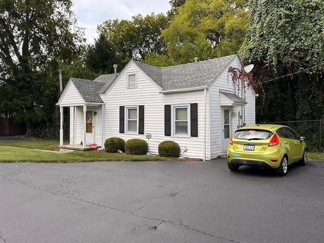 1542 Frederica Street, Owensboro, Kentucky 42301, 6 Bedrooms Bedrooms, ,3 BathroomsBathrooms,Single Family Residence,For Sale,Frederica Street,90489