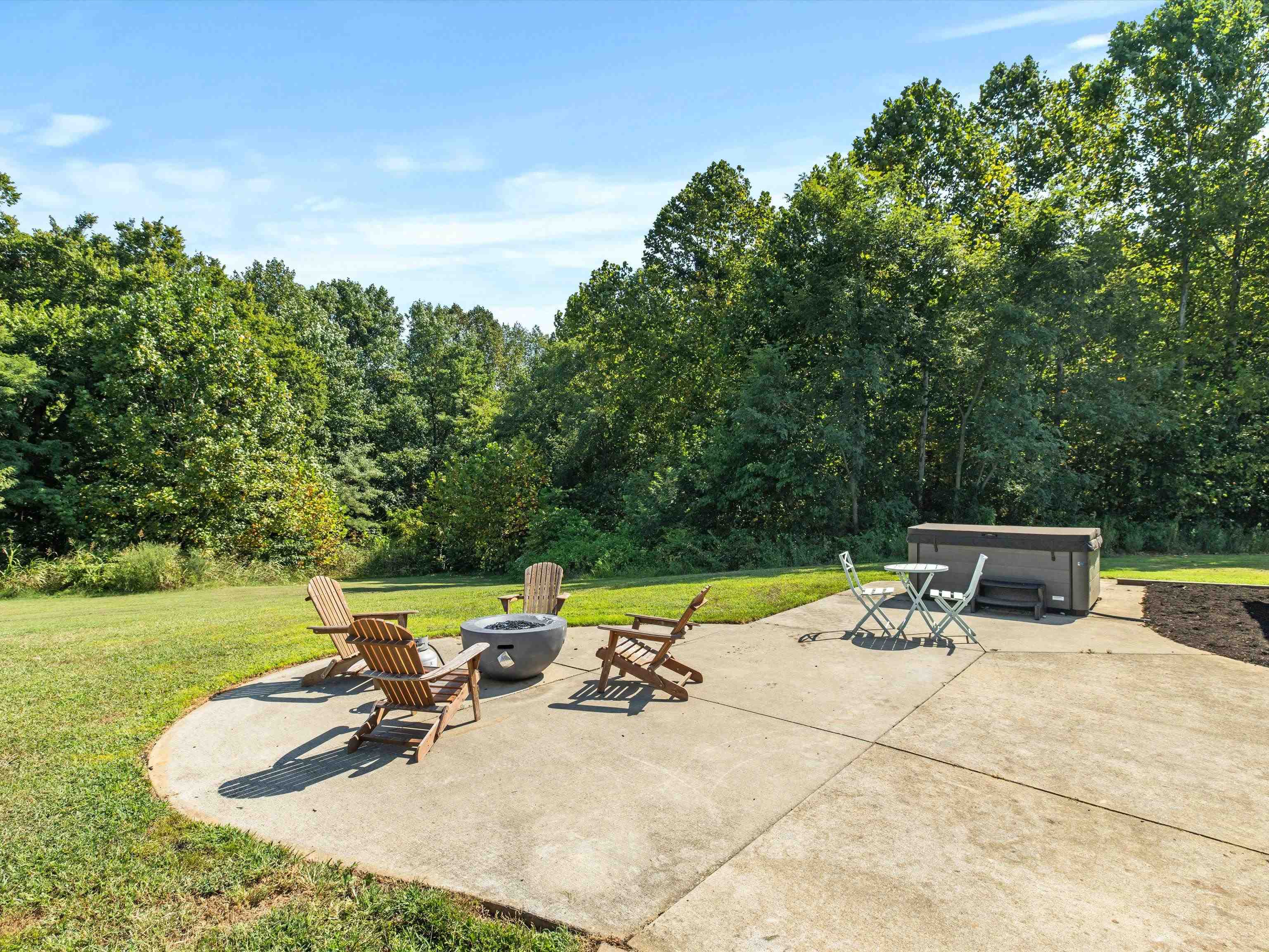 5103 HWY 60, Owensboro, Kentucky 42301, 5 Bedrooms Bedrooms, ,3 BathroomsBathrooms,Single Family Residence,For Sale,HWY 60,90491