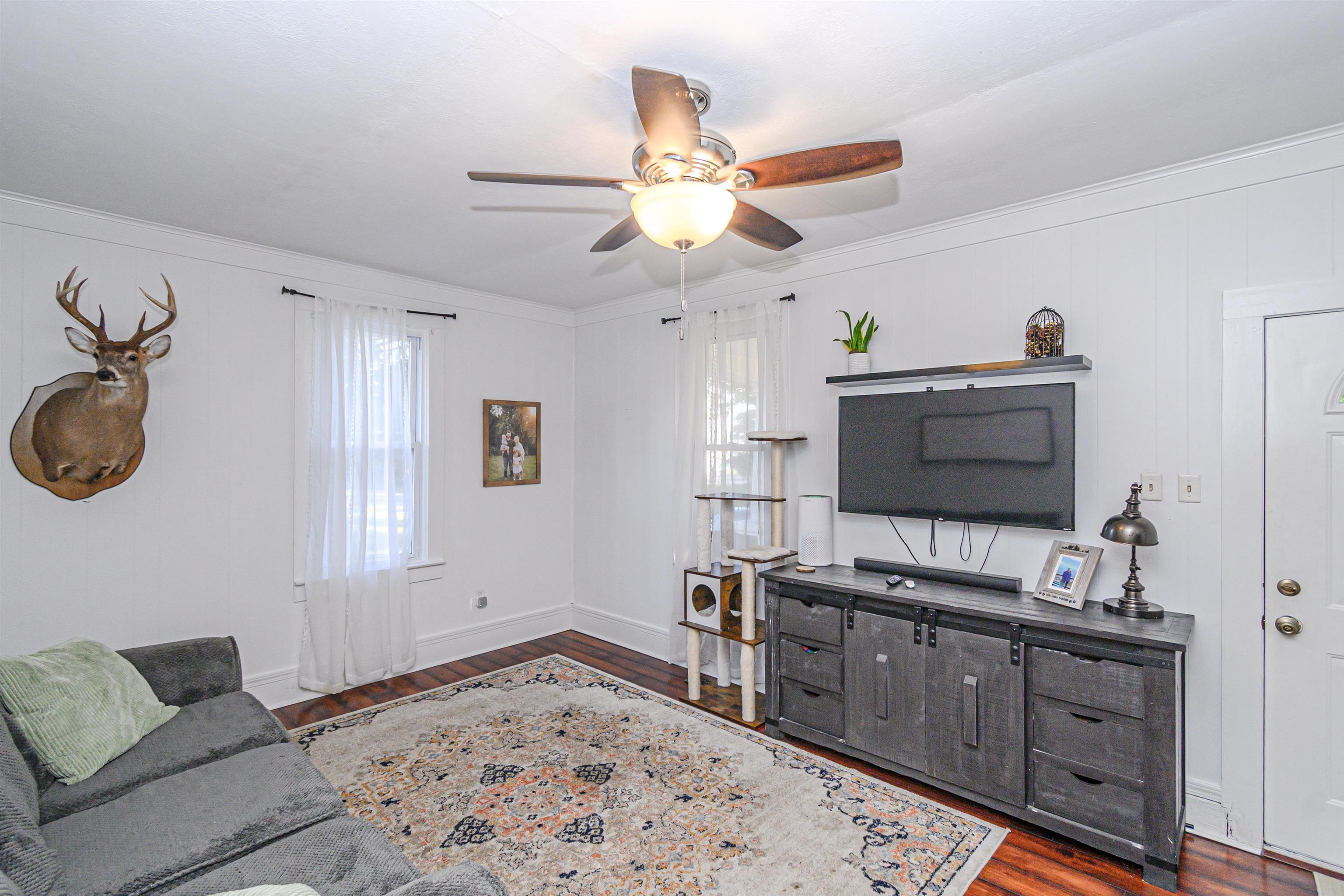 1219 Madison St, Henderson, Kentucky 42420, 3 Bedrooms Bedrooms, ,1 BathroomBathrooms,Single Family Residence,For Sale,Madison St,90493