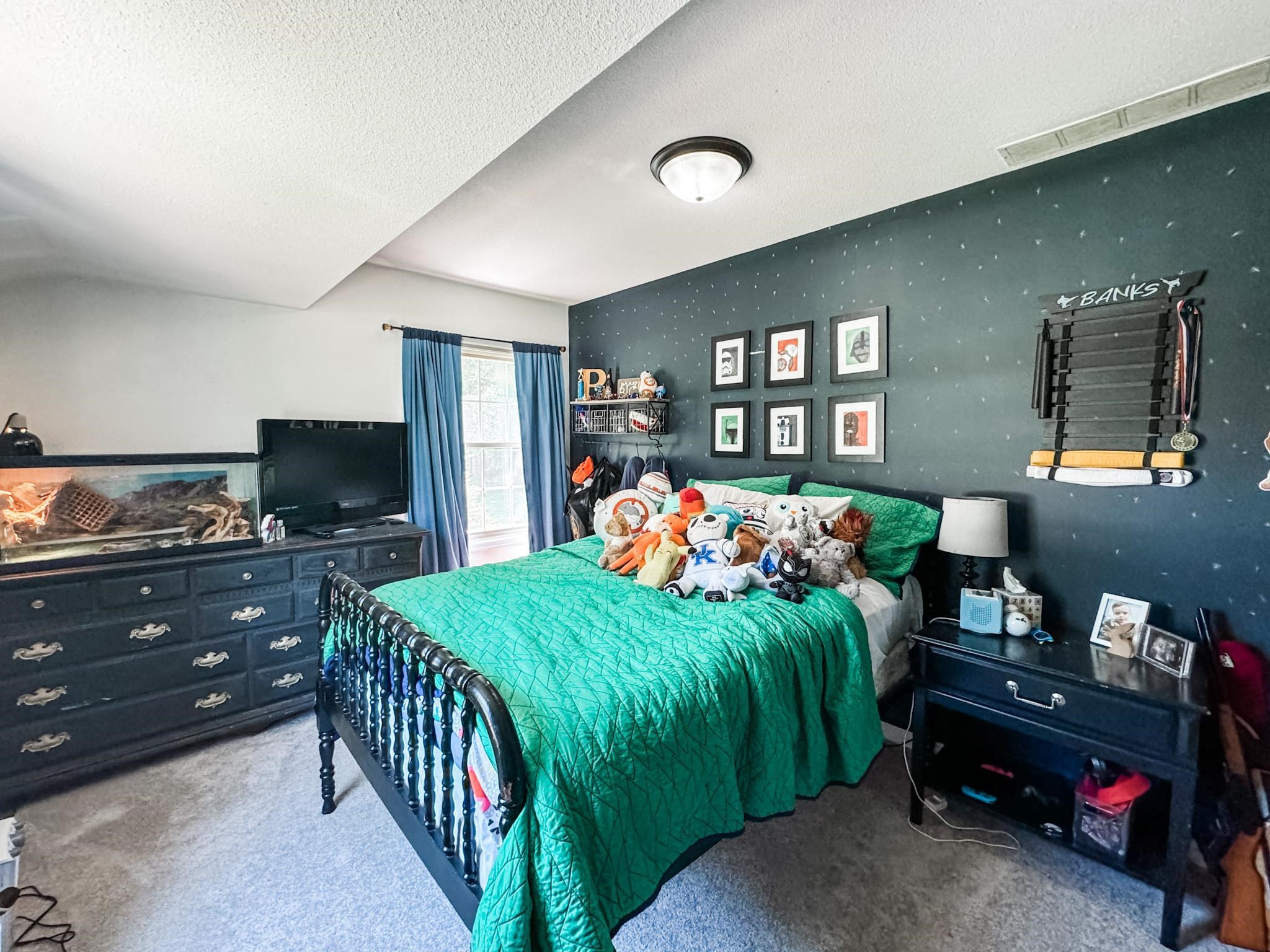 1220 Hickory Ln, Owensboro, Kentucky 42303, 3 Bedrooms Bedrooms, ,2 BathroomsBathrooms,Ranch,For Sale,Hickory Ln,90494