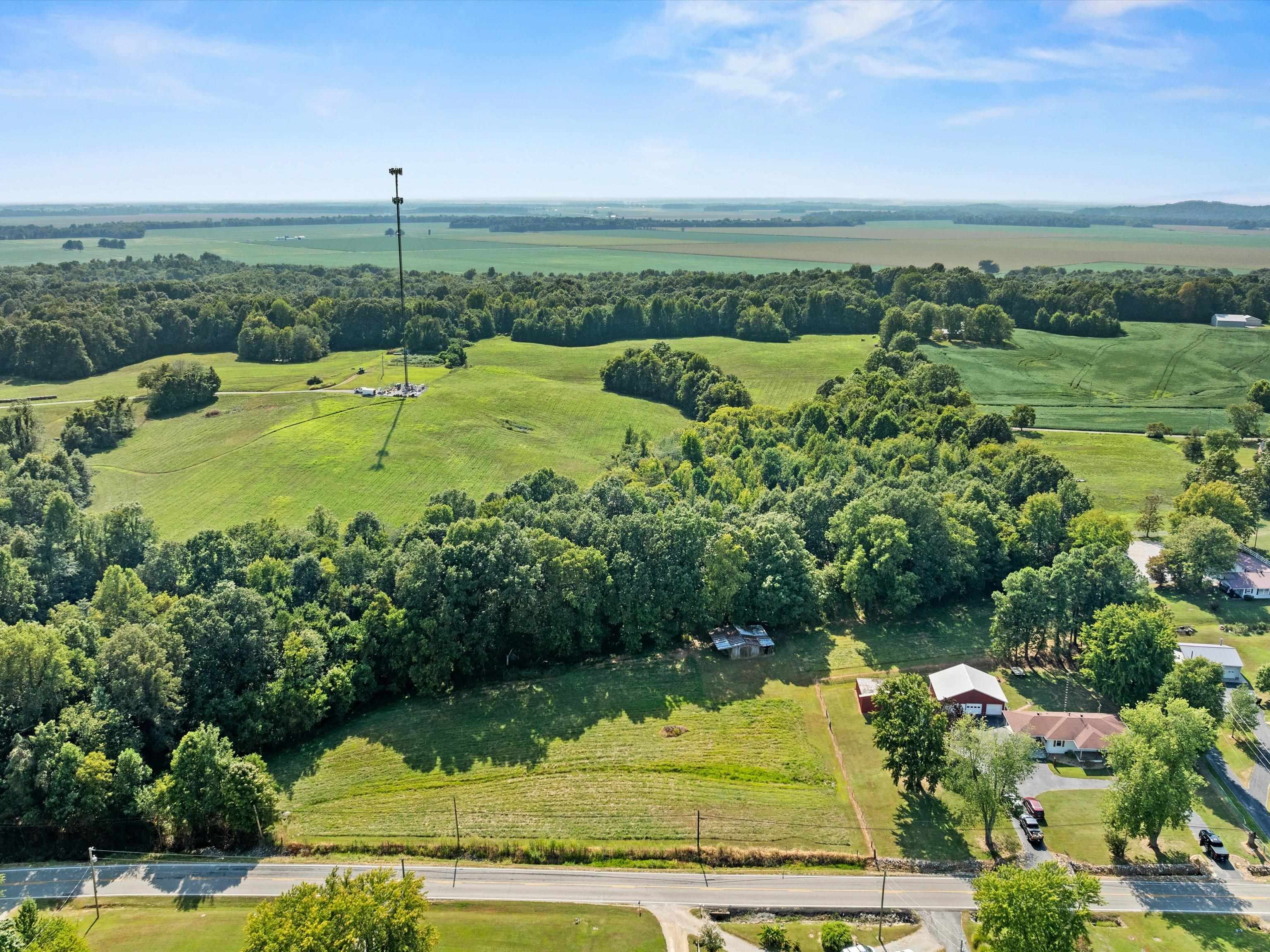 437 State Route 136 W, Calhoun, Kentucky 42327, 2 Bedrooms Bedrooms, ,1 BathroomBathrooms,Single Family Residence,For Sale,State Route 136 W,90499