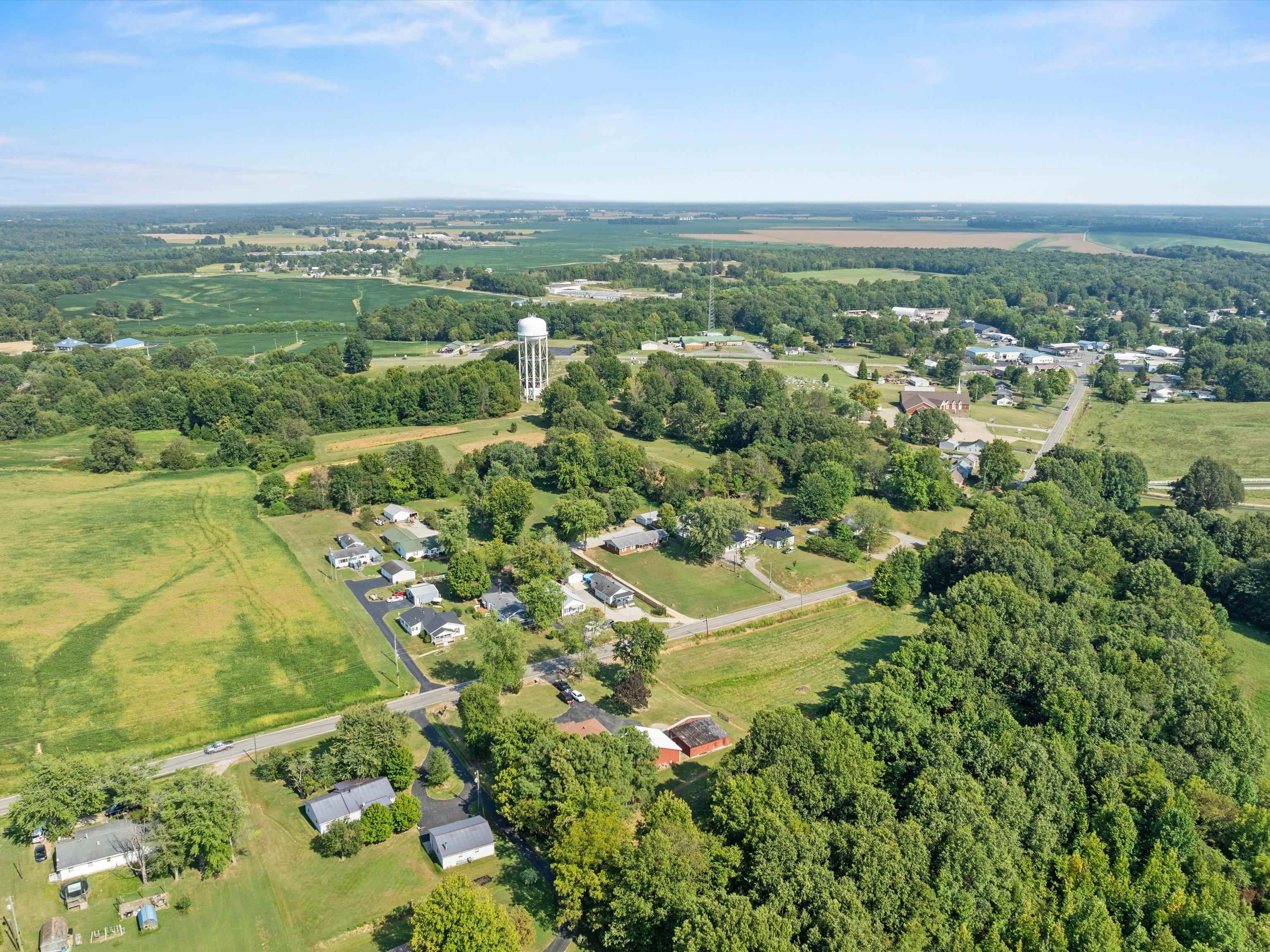 437 State Route 136 W, Calhoun, Kentucky 42327, 2 Bedrooms Bedrooms, ,1 BathroomBathrooms,Single Family Residence,For Sale,State Route 136 W,90499