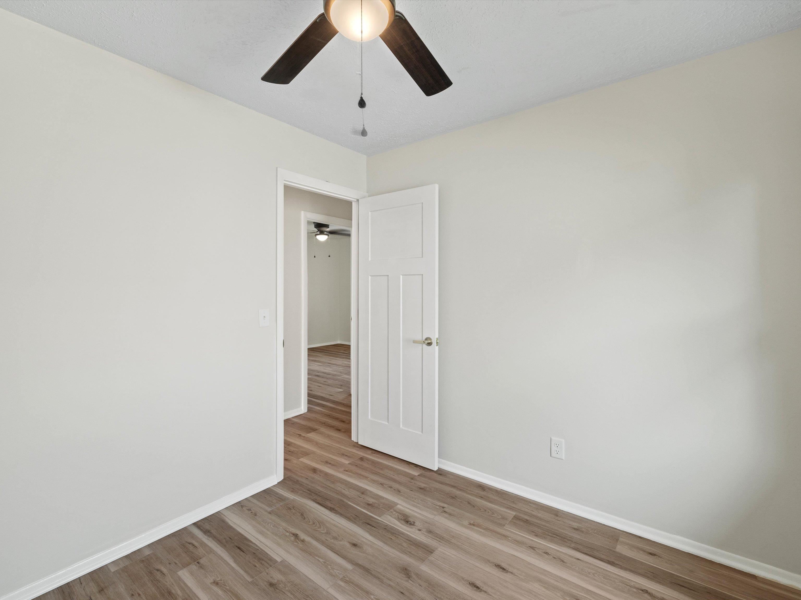 900 Holly, Owensboro, Kentucky 42301, 3 Bedrooms Bedrooms, ,1 BathroomBathrooms,Single Family Residence,For Sale,Holly,90500