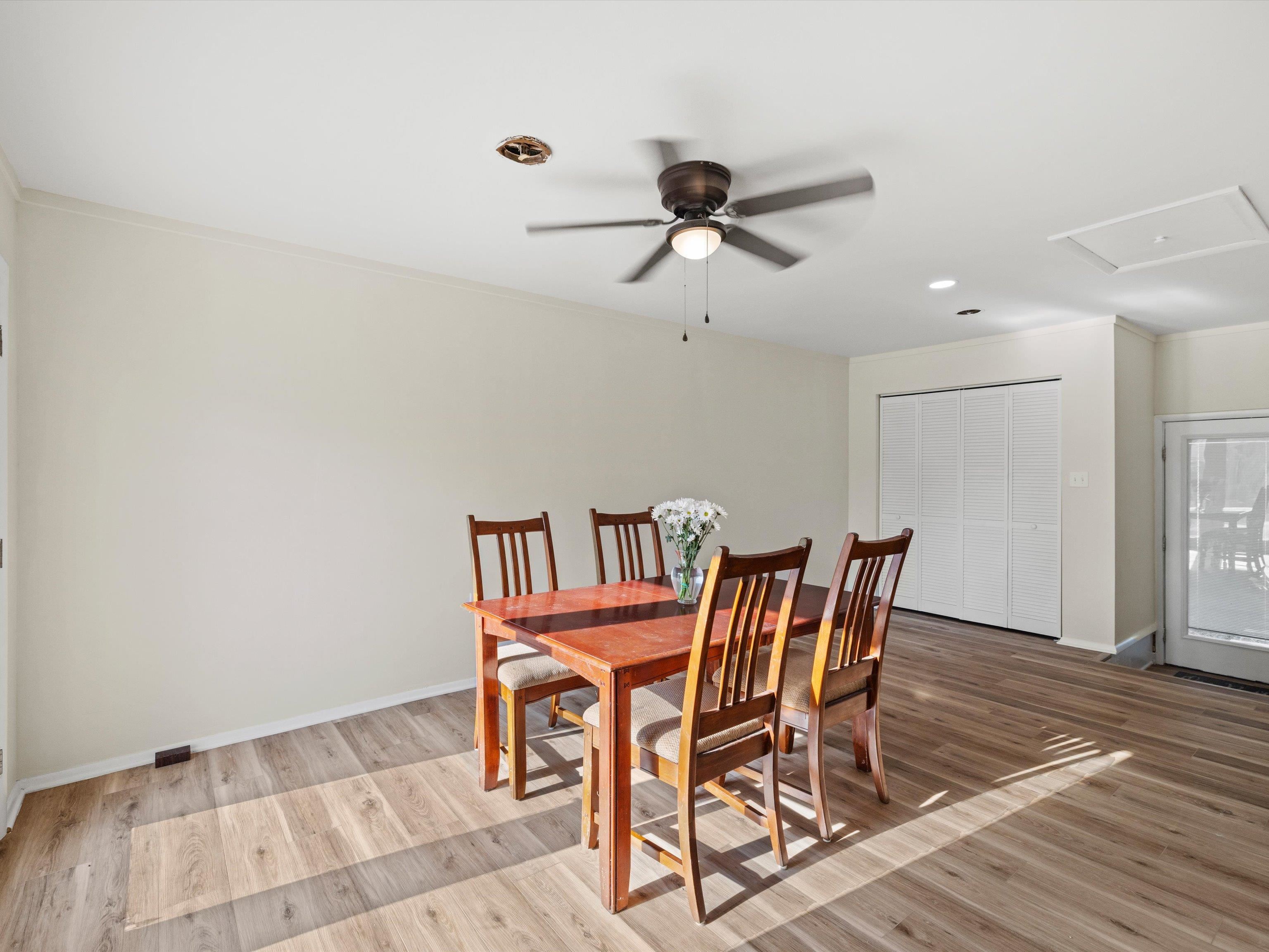 900 Holly, Owensboro, Kentucky 42301, 3 Bedrooms Bedrooms, ,1 BathroomBathrooms,Single Family Residence,For Sale,Holly,90500