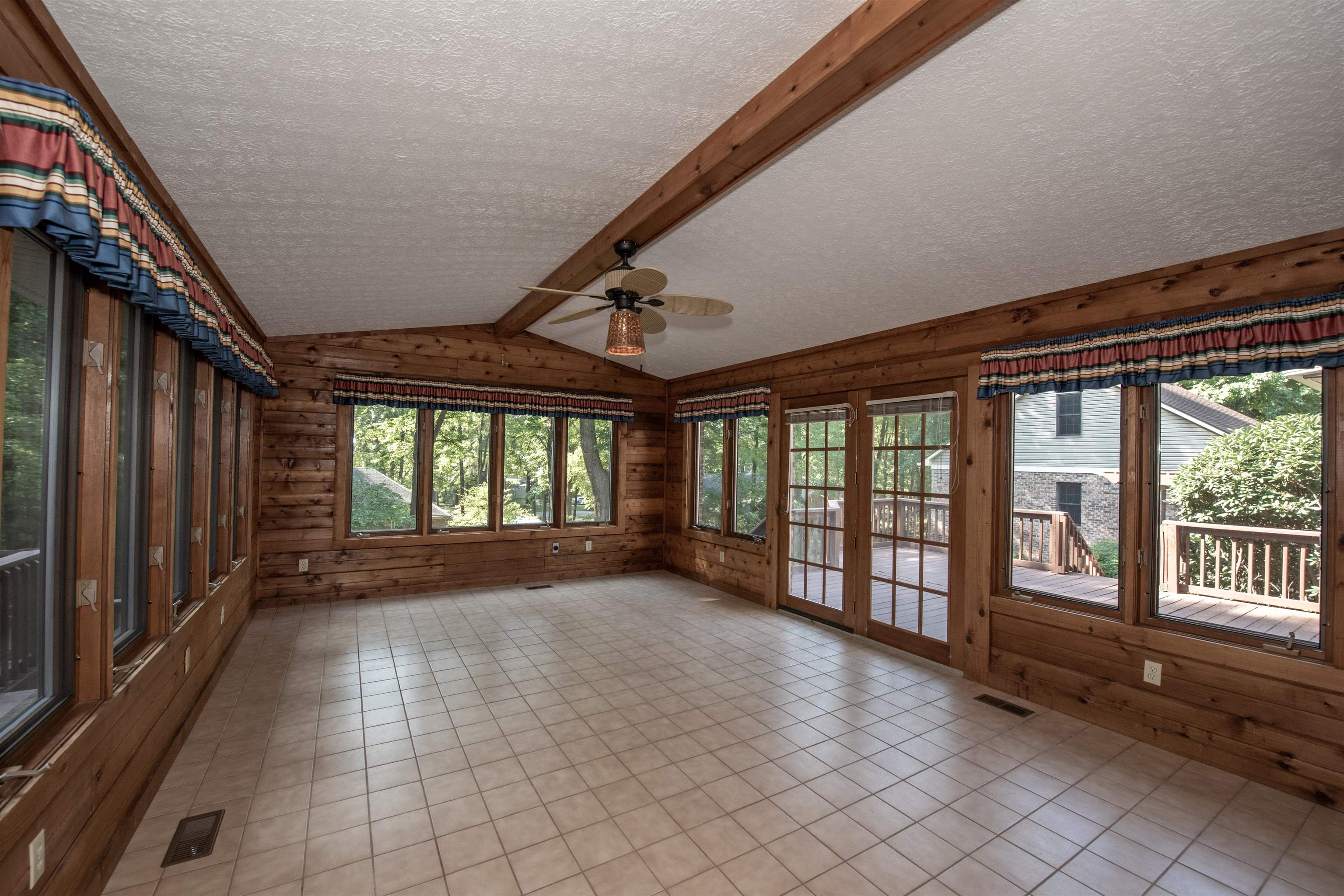 4032 Foxtail Place, Owensboro, Kentucky 42303-0000, 4 Bedrooms Bedrooms, ,2 BathroomsBathrooms,Single Family Residence,For Sale,Foxtail Place,90503