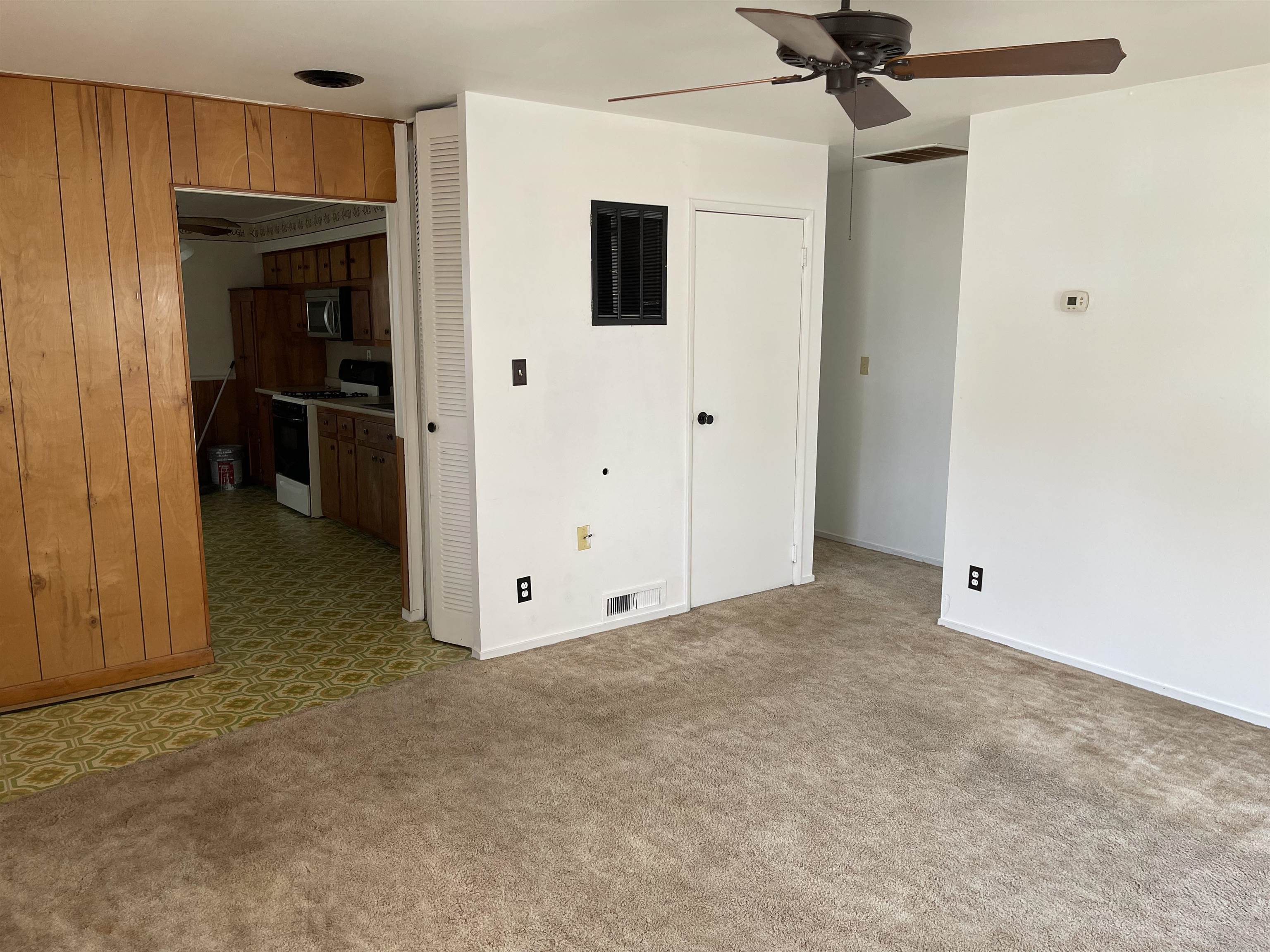 3307 Ridgewood Street, Owensboro, Kentucky 42301, 3 Bedrooms Bedrooms, ,1 BathroomBathrooms,Ranch,For Sale,Ridgewood Street,90508