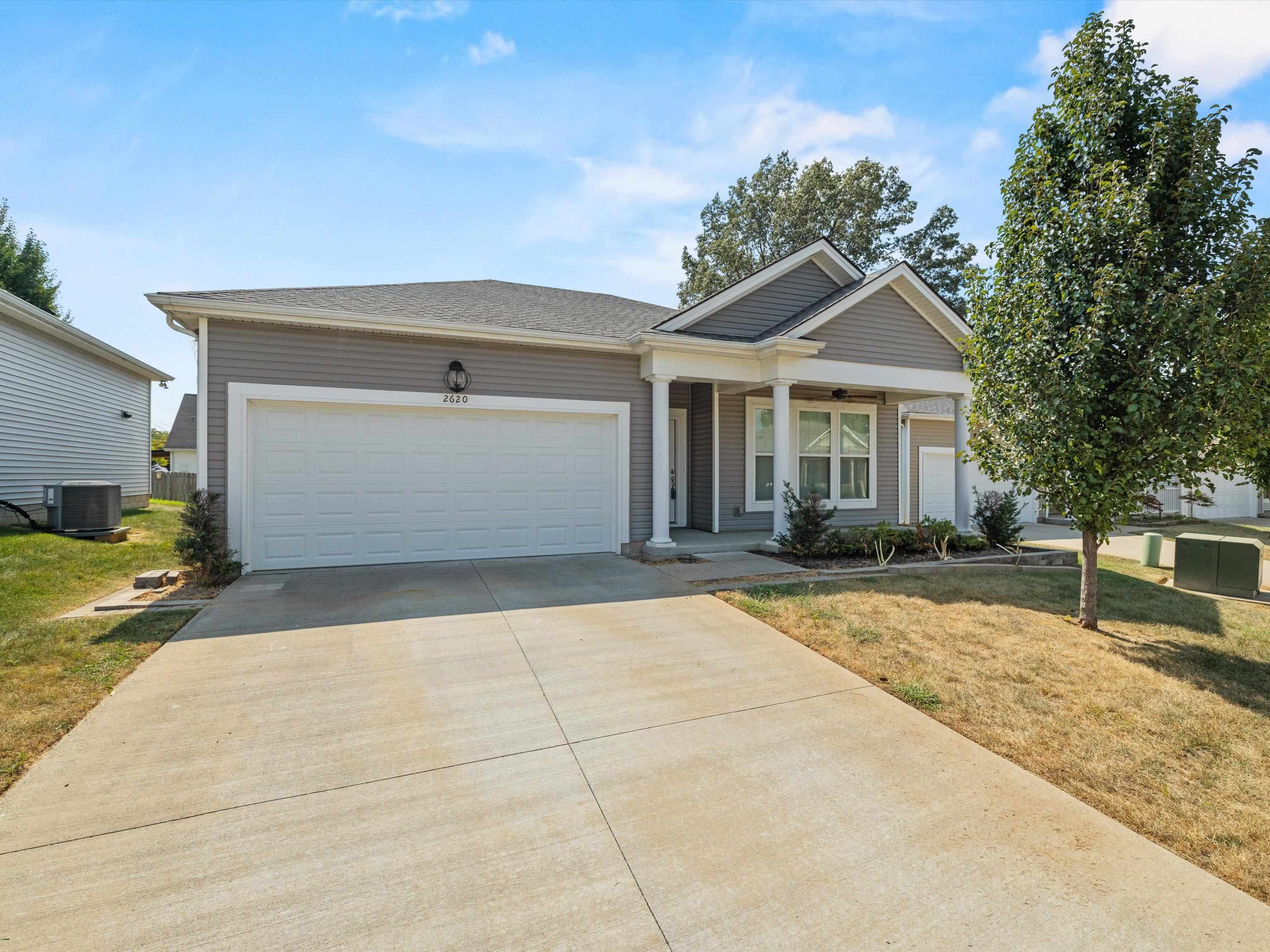 2620 Central Park Ct, Owensboro, Kentucky 42303, 2 Bedrooms Bedrooms, ,2 BathroomsBathrooms,Single Family Residence,For Sale,Central Park Ct,90516