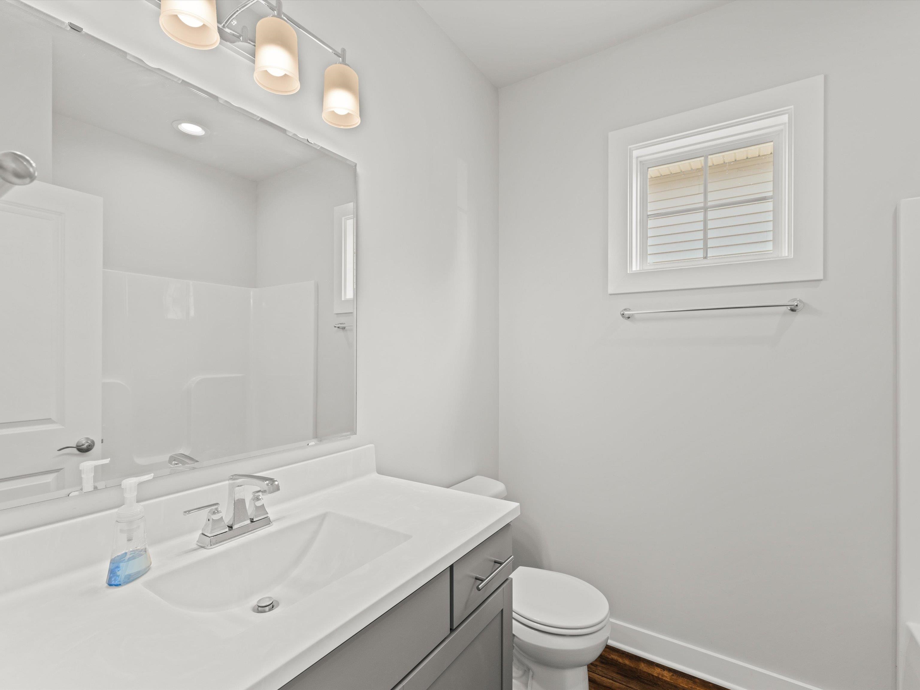 2620 Central Park Ct, Owensboro, Kentucky 42303, 2 Bedrooms Bedrooms, ,2 BathroomsBathrooms,Single Family Residence,For Sale,Central Park Ct,90516