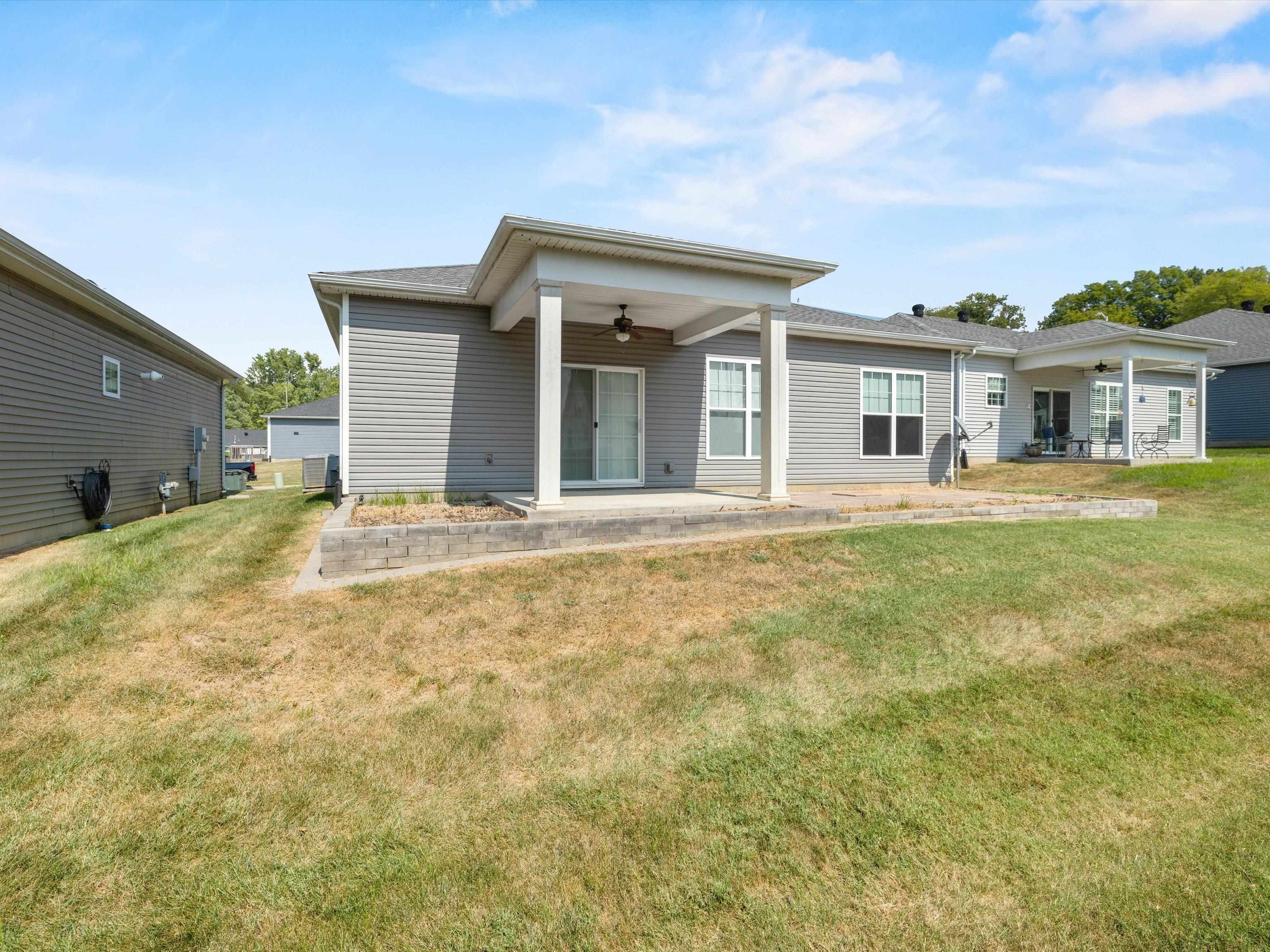 2620 Central Park Ct, Owensboro, Kentucky 42303, 2 Bedrooms Bedrooms, ,2 BathroomsBathrooms,Single Family Residence,For Sale,Central Park Ct,90516