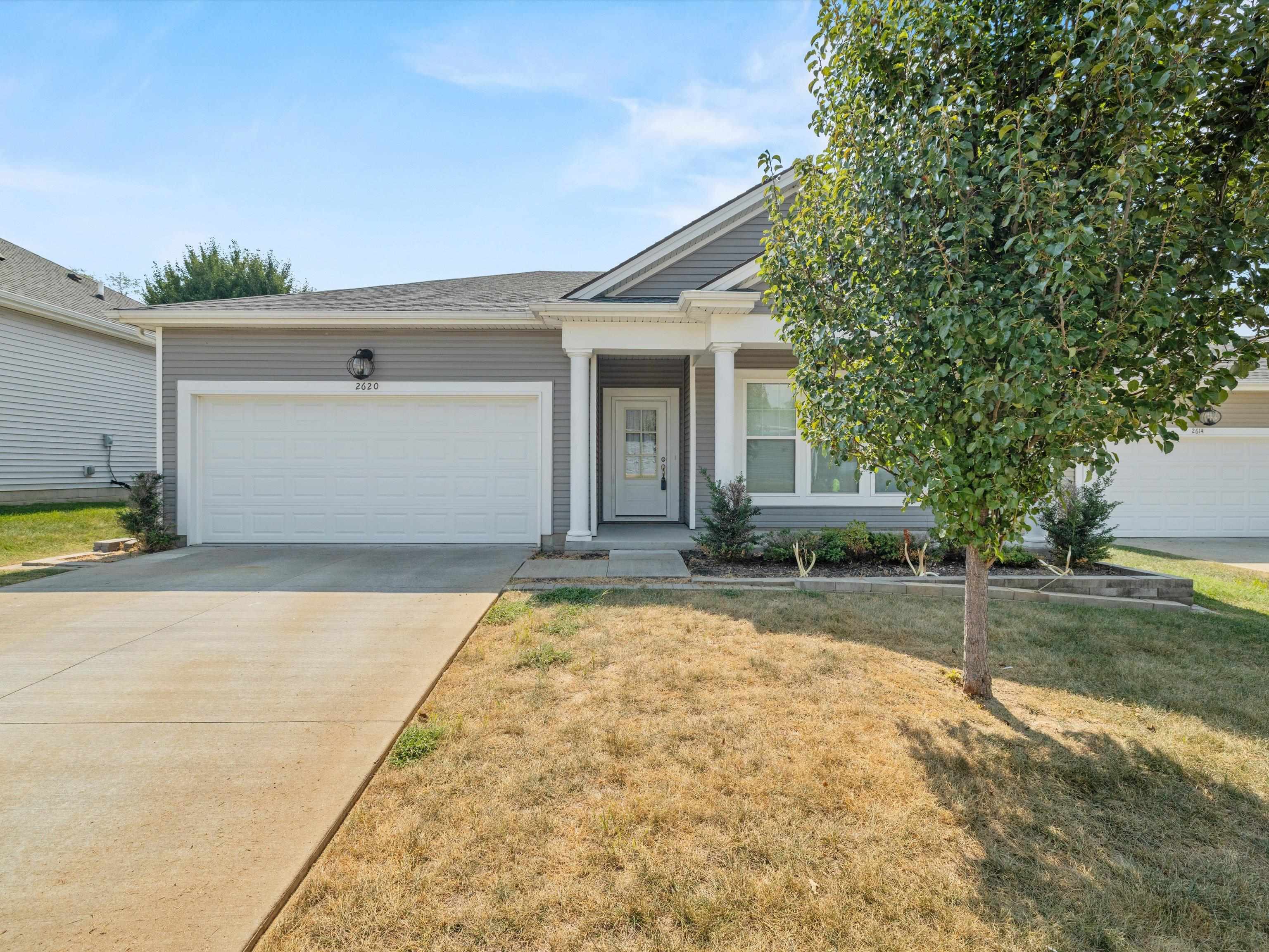 2620 Central Park Ct, Owensboro, Kentucky 42303, 2 Bedrooms Bedrooms, ,2 BathroomsBathrooms,Single Family Residence,For Sale,Central Park Ct,90516