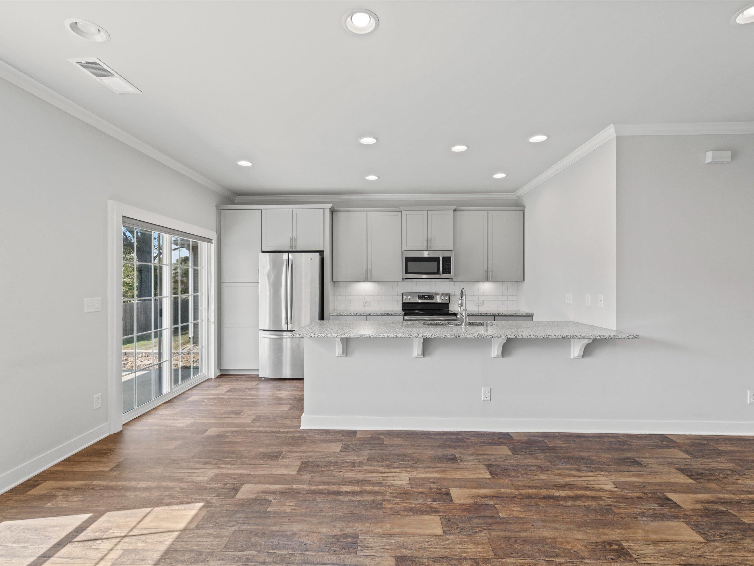 2620 Central Park Ct, Owensboro, Kentucky 42303, 2 Bedrooms Bedrooms, ,2 BathroomsBathrooms,Single Family Residence,For Sale,Central Park Ct,90516