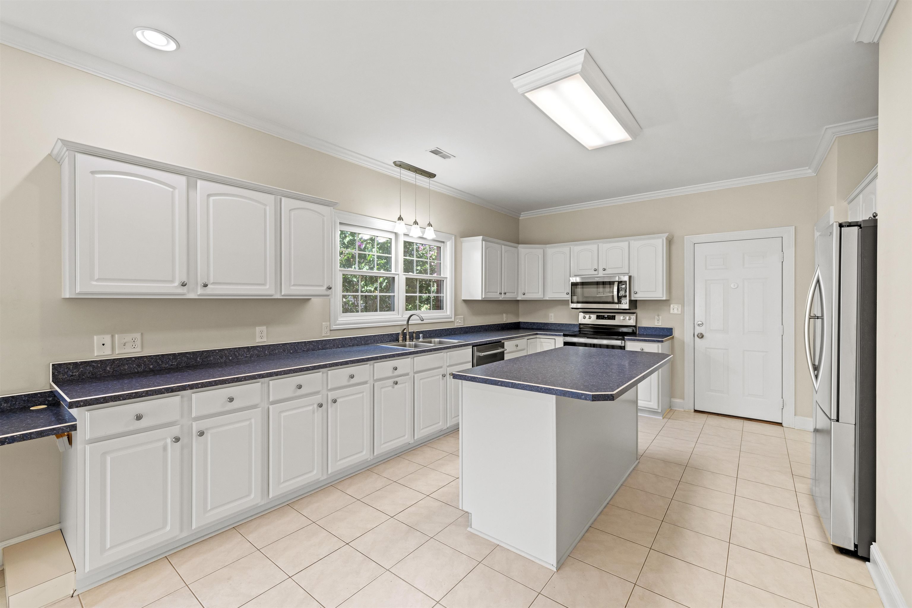 4553 Wexford Crossing, Owensboro, Kentucky 42303-4446, 3 Bedrooms Bedrooms, ,2 BathroomsBathrooms,Single Family Residence,For Sale,Wexford Crossing,90519
