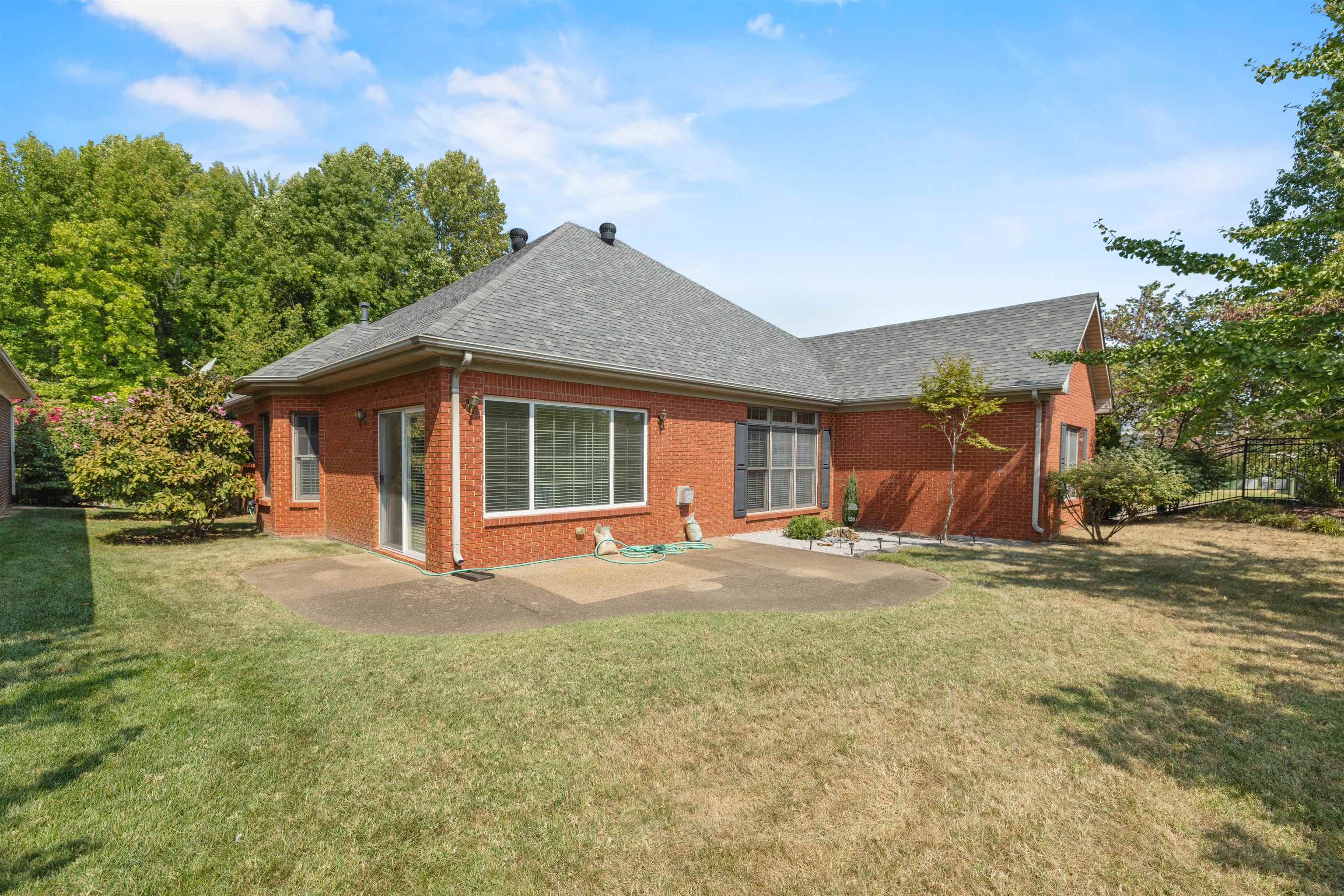 4553 Wexford Crossing, Owensboro, Kentucky 42303-4446, 3 Bedrooms Bedrooms, ,2 BathroomsBathrooms,Single Family Residence,For Sale,Wexford Crossing,90519