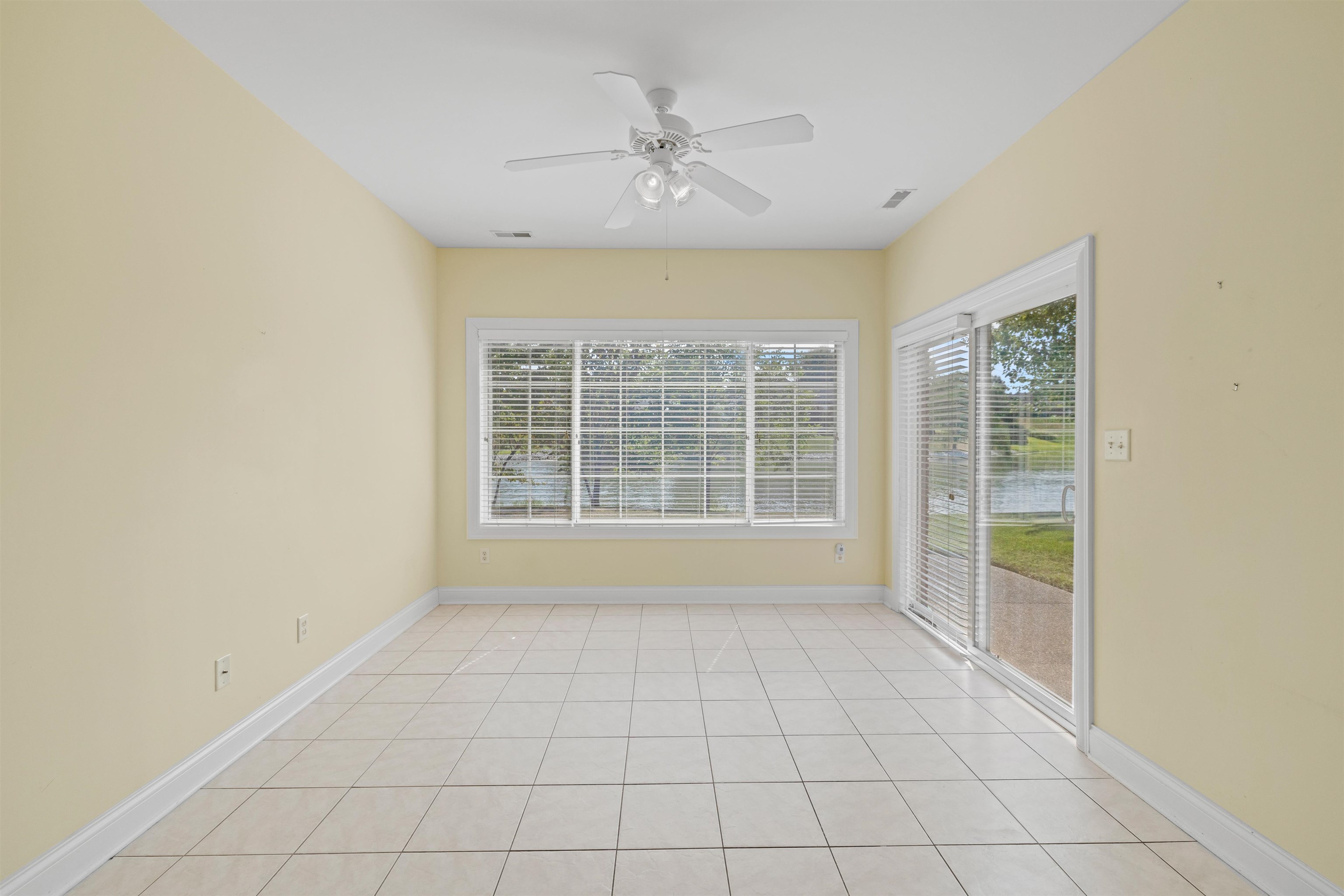 4553 Wexford Crossing, Owensboro, Kentucky 42303-4446, 3 Bedrooms Bedrooms, ,2 BathroomsBathrooms,Single Family Residence,For Sale,Wexford Crossing,90519