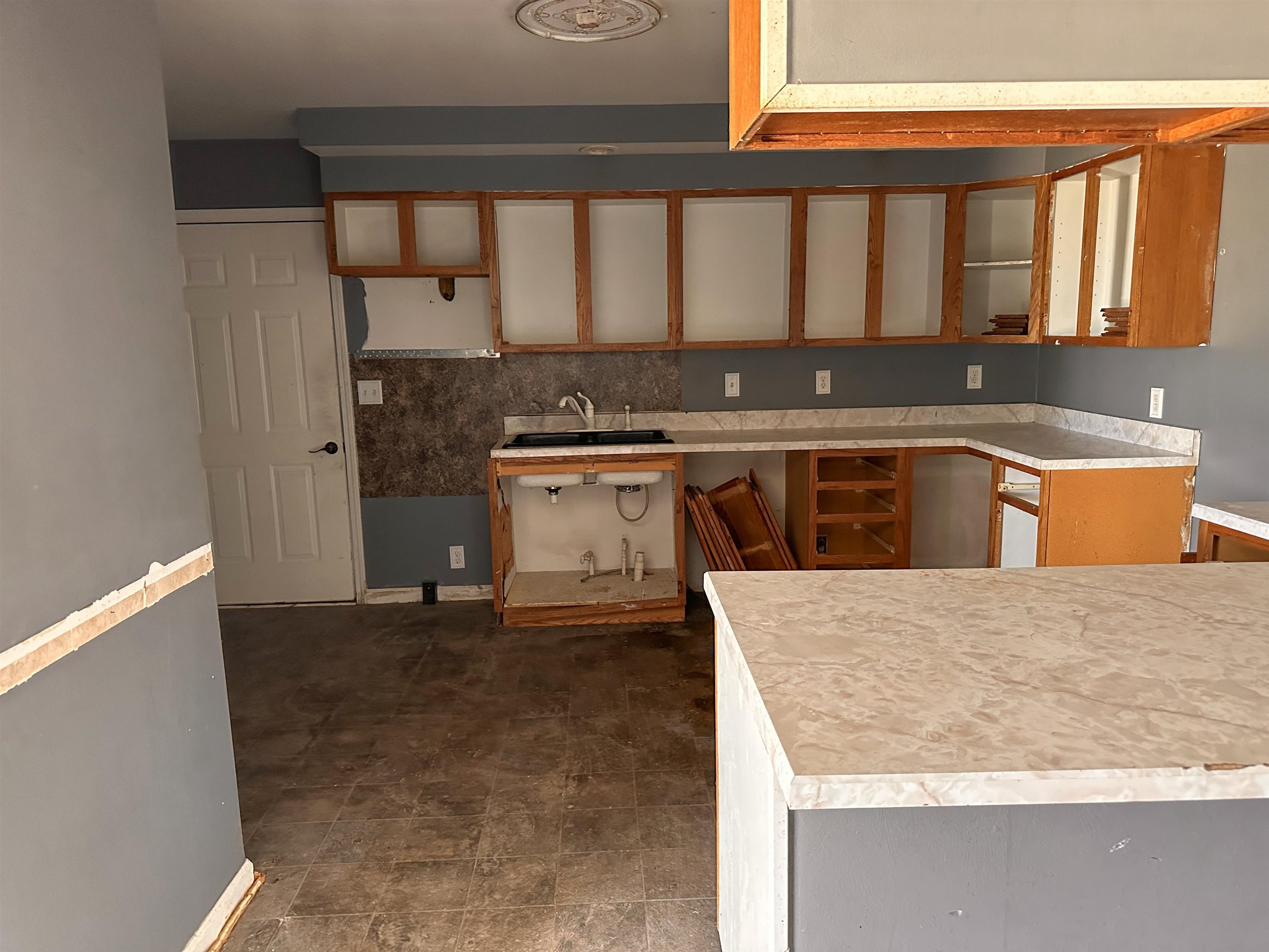 8070 Mound Ridge Rd, Spottsville, Kentucky 42458, 3 Bedrooms Bedrooms, ,2 BathroomsBathrooms,Single Family Residence,For Sale,Mound Ridge Rd,90522
