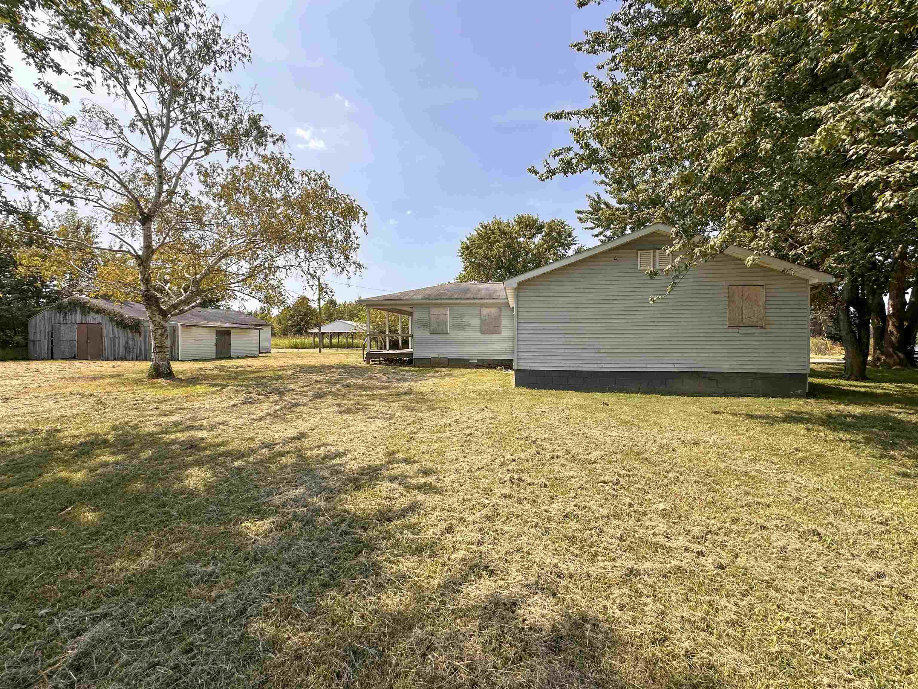 8070 Mound Ridge Rd, Spottsville, Kentucky 42458, 3 Bedrooms Bedrooms, ,2 BathroomsBathrooms,Single Family Residence,For Sale,Mound Ridge Rd,90522