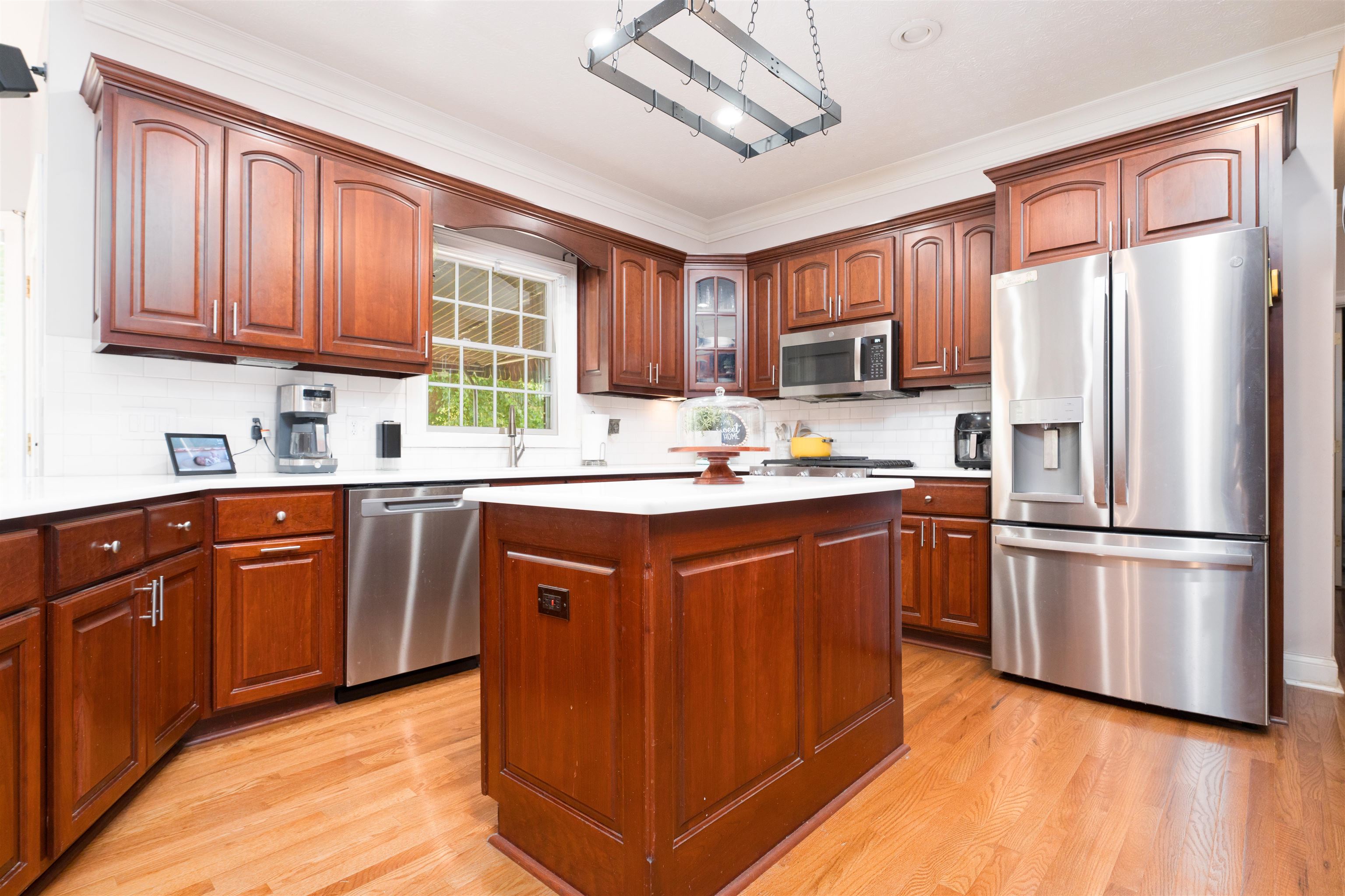 4859 Oak Meadow Ct, Owensboro, Kentucky 42303, 4 Bedrooms Bedrooms, ,3 BathroomsBathrooms,Single Family Residence,For Sale,Oak Meadow Ct,90524
