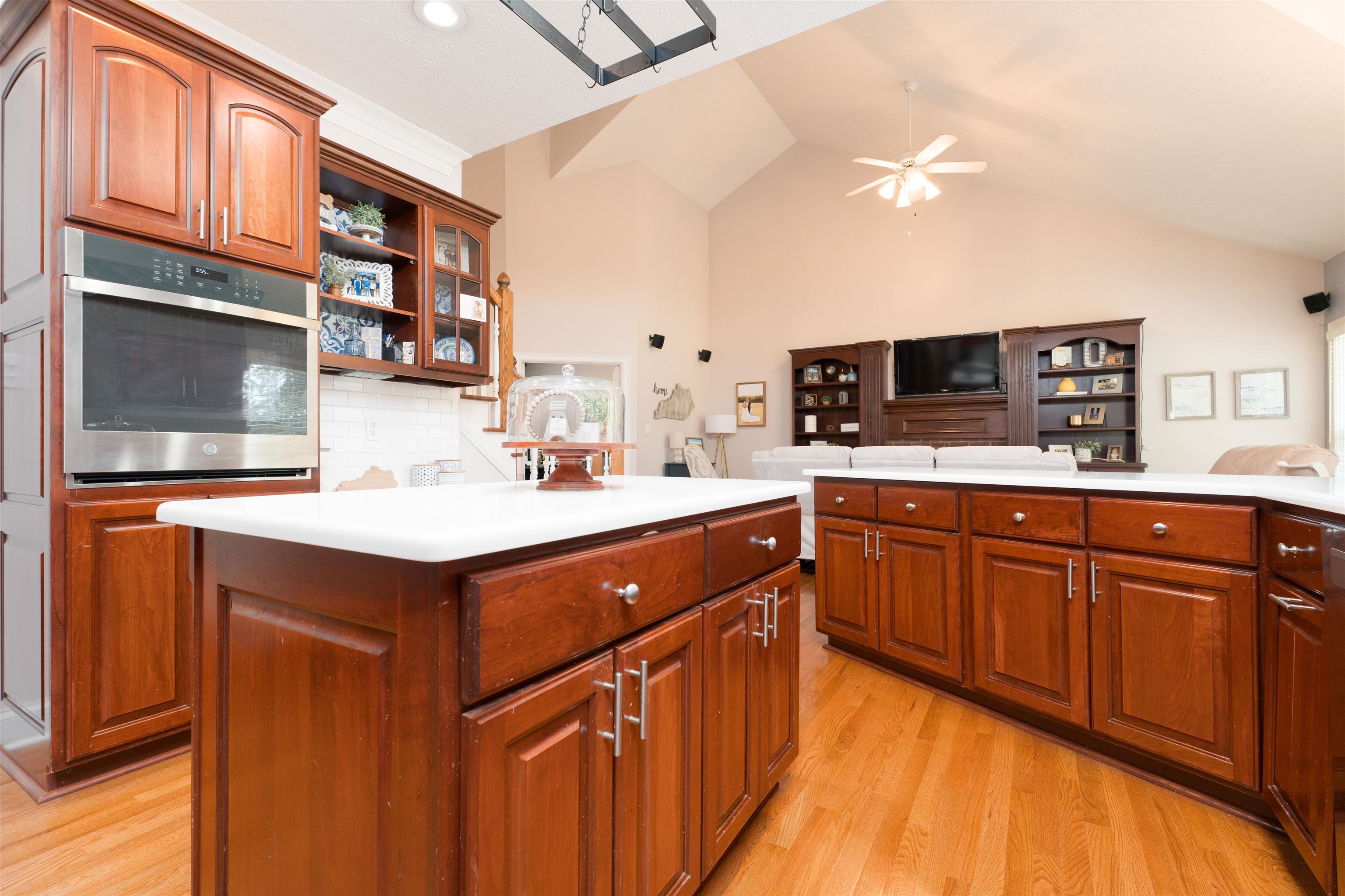 4859 Oak Meadow Ct, Owensboro, Kentucky 42303, 4 Bedrooms Bedrooms, ,3 BathroomsBathrooms,Single Family Residence,For Sale,Oak Meadow Ct,90524