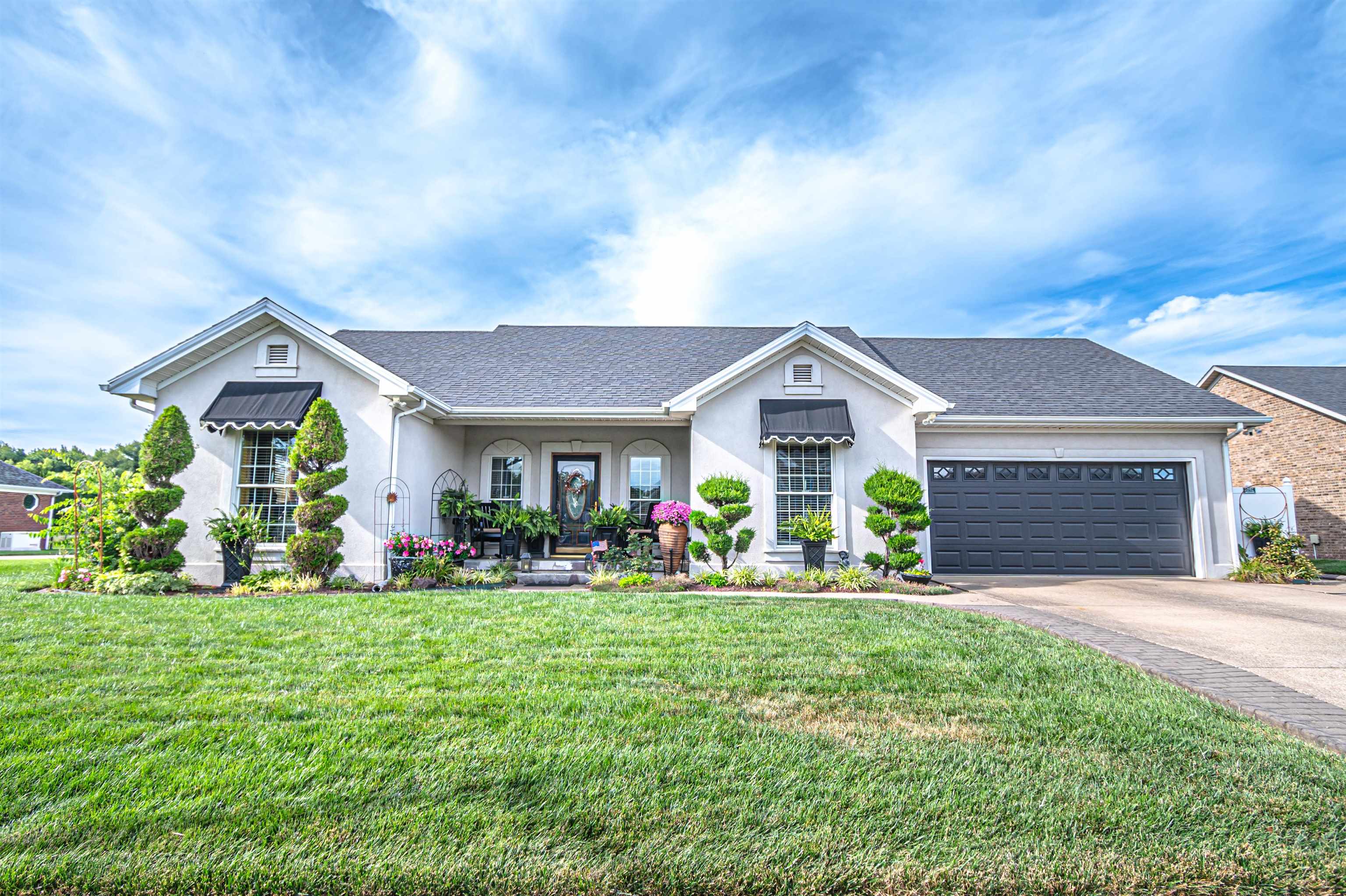 281 Resolution Way, Owensboro, Kentucky 42301, 3 Bedrooms Bedrooms, ,2 BathroomsBathrooms,Single Family Residence,For Sale,Resolution Way,90526
