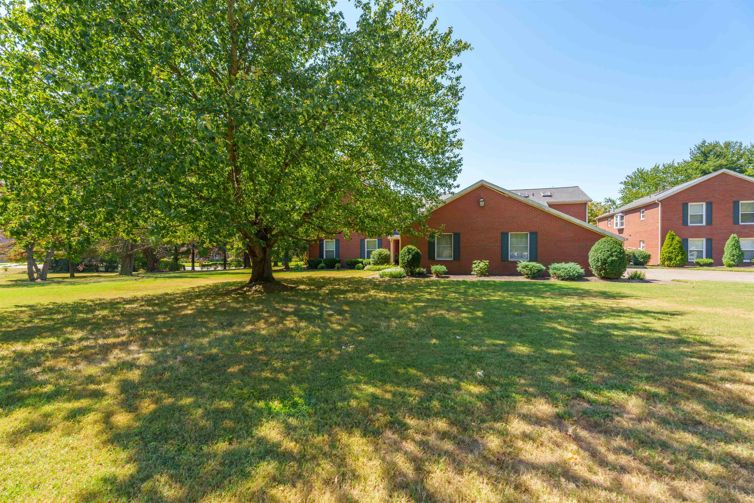 11 D Quail Ridge Ct., Owensboro, Kentucky 42303, 2 Bedrooms Bedrooms, ,1 BathroomBathrooms,Condominium,For Sale,Quail Ridge Ct.,90528