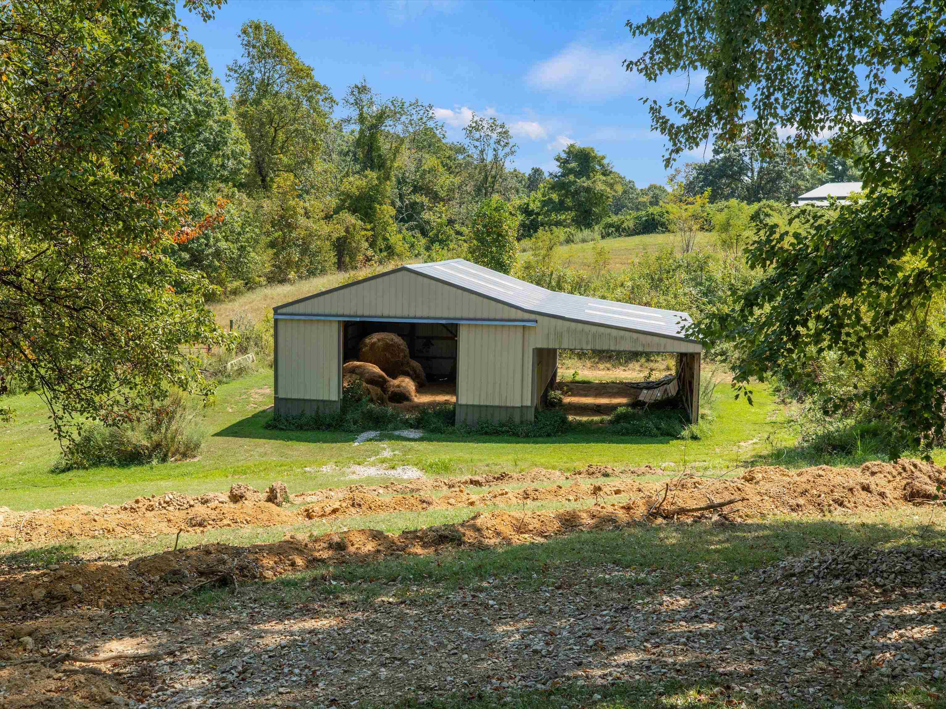 1195 Tick Ridge Rd, Hawesville, Kentucky 42348, 3 Bedrooms Bedrooms, ,2 BathroomsBathrooms,Single Family Residence,For Sale,Tick Ridge Rd,90529