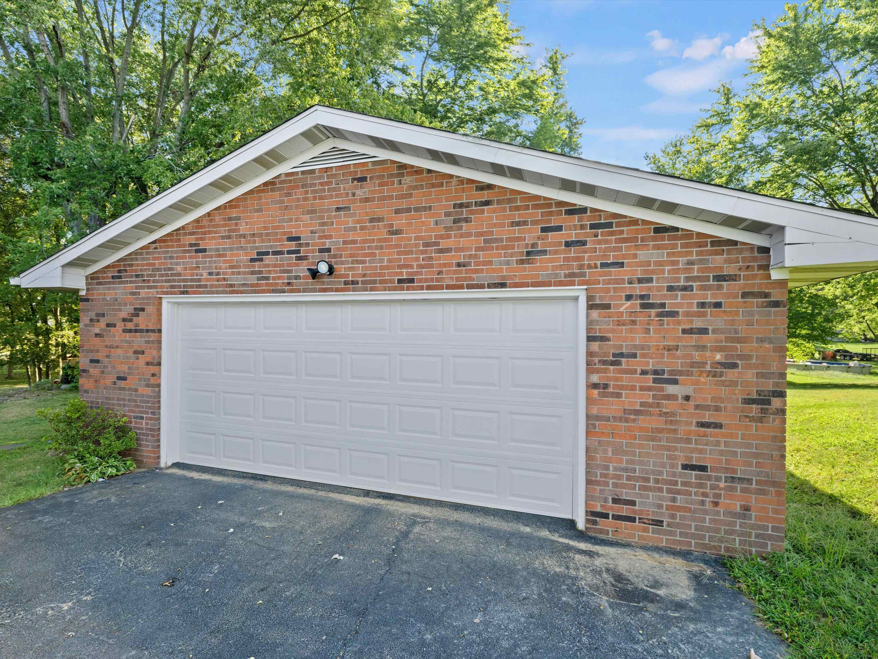 3510 London Pike, Philpot, Kentucky 42366, 3 Bedrooms Bedrooms, ,2 BathroomsBathrooms,Single Family Residence,For Sale,London Pike,90531