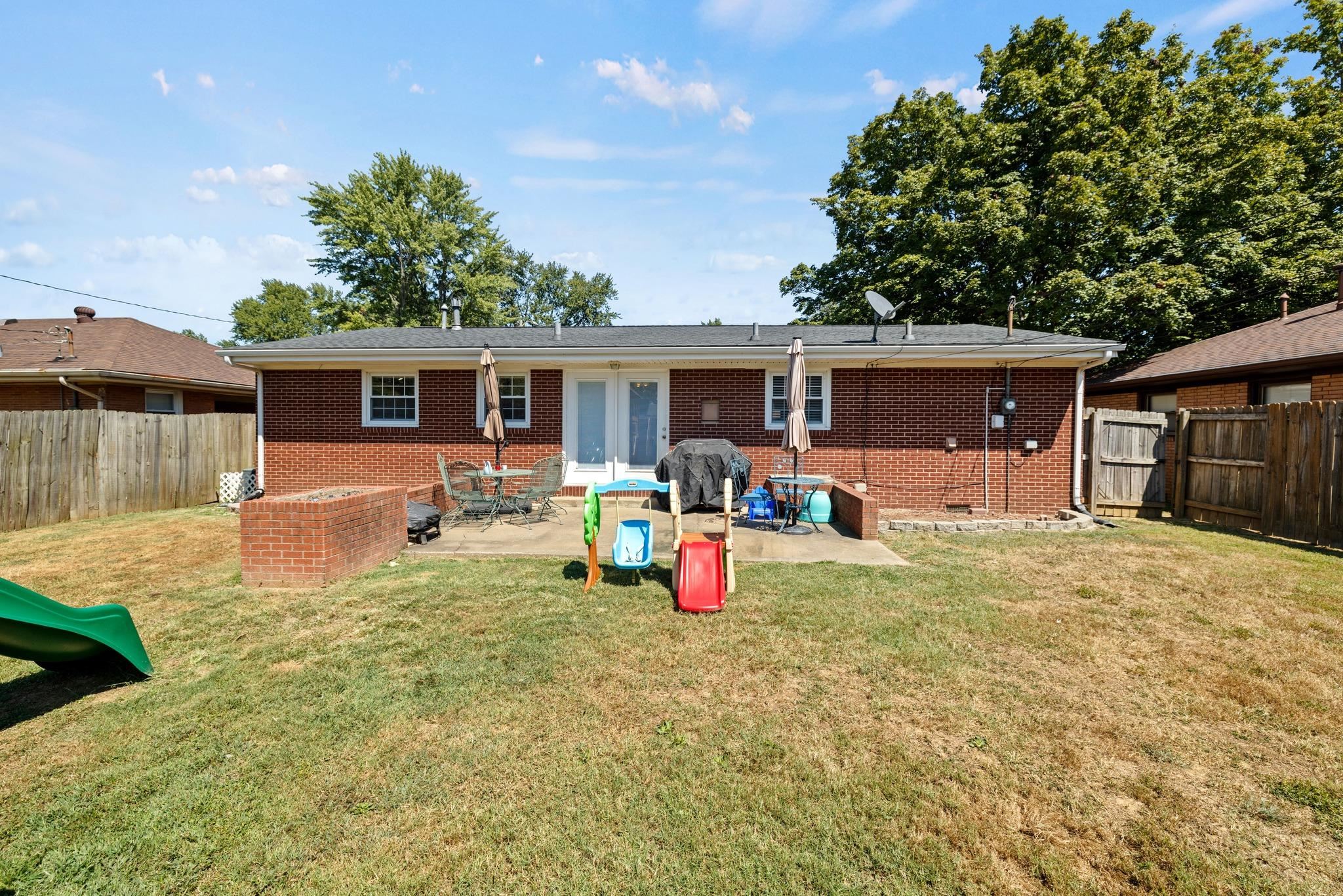 624 Belmar Drive, Owensboro, Kentucky 42303, 3 Bedrooms Bedrooms, ,1 BathroomBathrooms,Single Family Residence,For Sale,Belmar Drive,90532