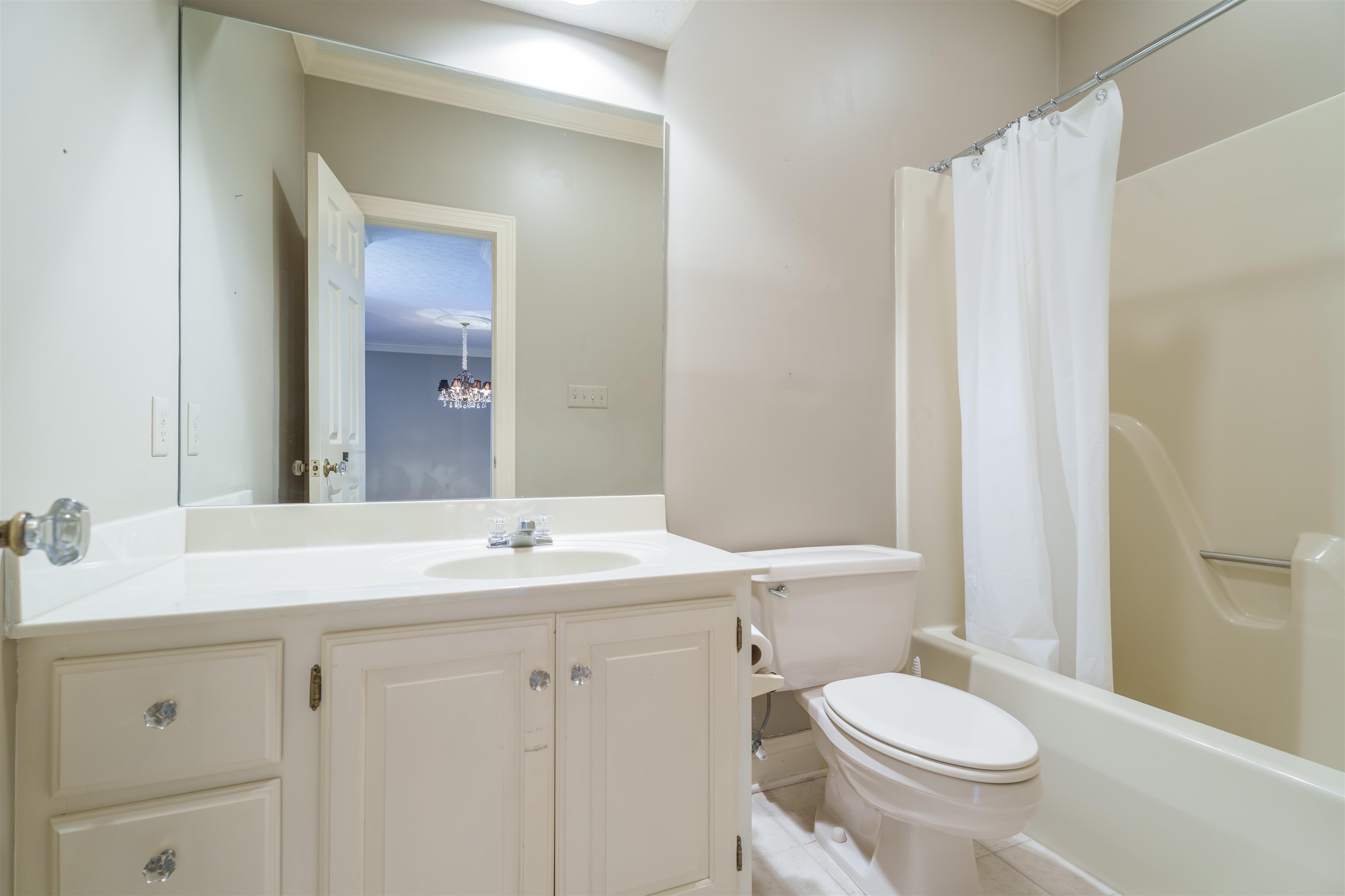 2041 Sussex Pl, Owensboro, Kentucky 42301, 2 Bedrooms Bedrooms, ,2 BathroomsBathrooms,Single Family Residence,For Sale,Sussex Pl,90539