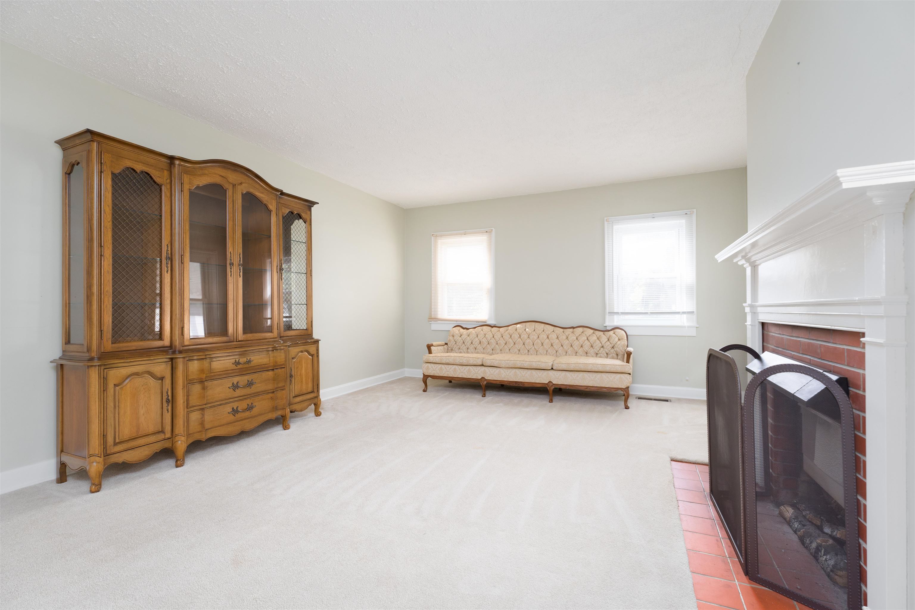 304 Stewart Ct., Owensboro, Kentucky 42303, 2 Bedrooms Bedrooms, ,1 BathroomBathrooms,Single Family Residence,For Sale,Stewart Ct.,90541