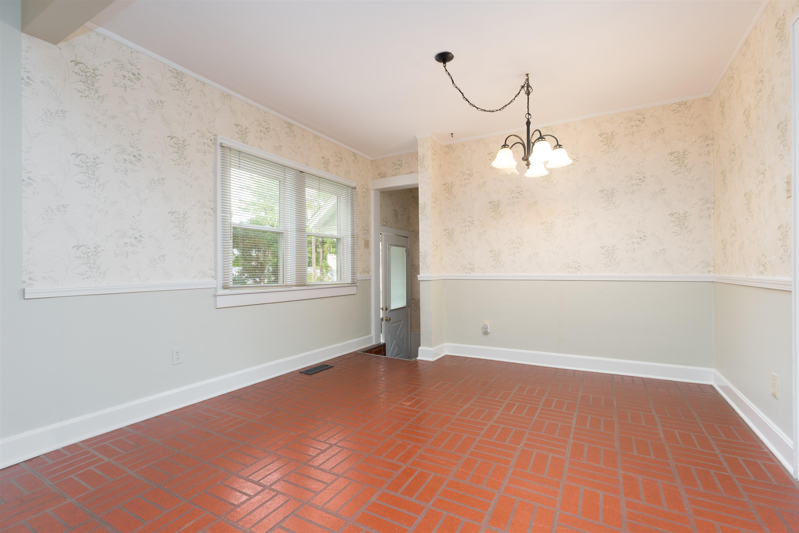 304 Stewart Ct., Owensboro, Kentucky 42303, 2 Bedrooms Bedrooms, ,1 BathroomBathrooms,Single Family Residence,For Sale,Stewart Ct.,90541