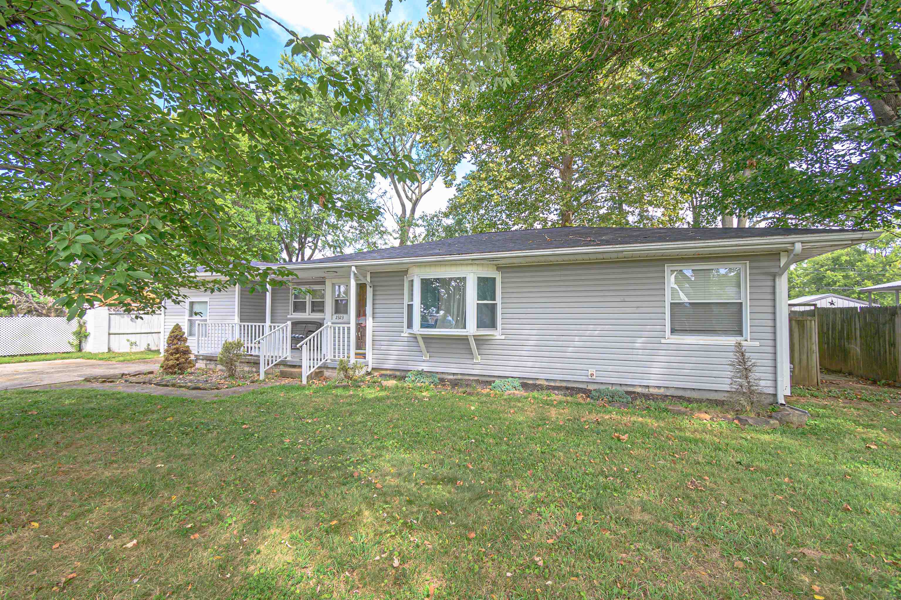 2323 Bittel Road, Owensboro, Kentucky 42301, 3 Bedrooms Bedrooms, ,2 BathroomsBathrooms,Single Family Residence,For Sale,Bittel Road,90543