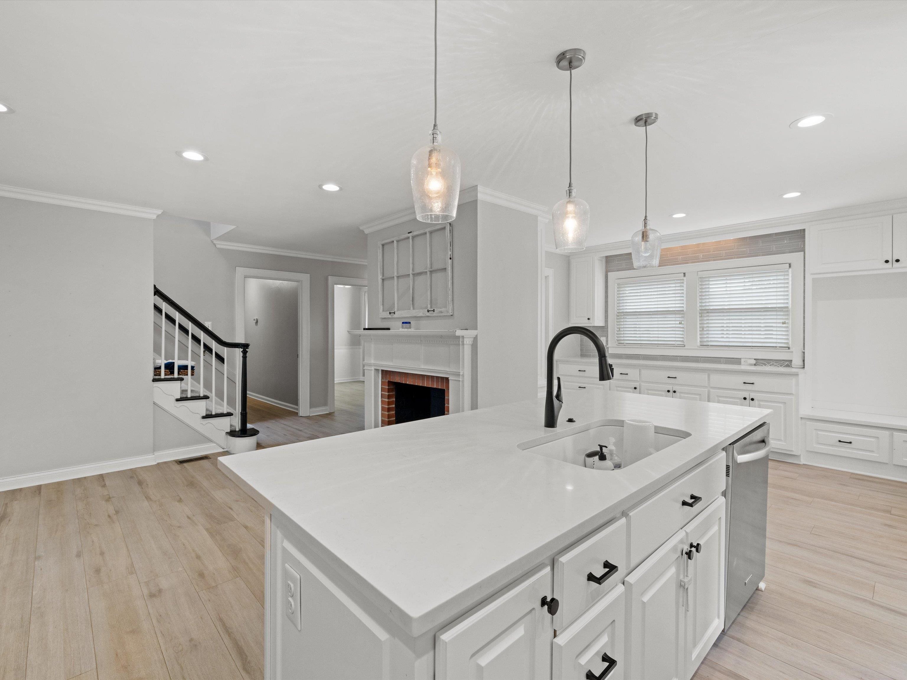 2115 Sheridan Place, Owensboro, Kentucky 42301, 5 Bedrooms Bedrooms, ,3 BathroomsBathrooms,Single Family Residence,For Sale,Sheridan Place,90545