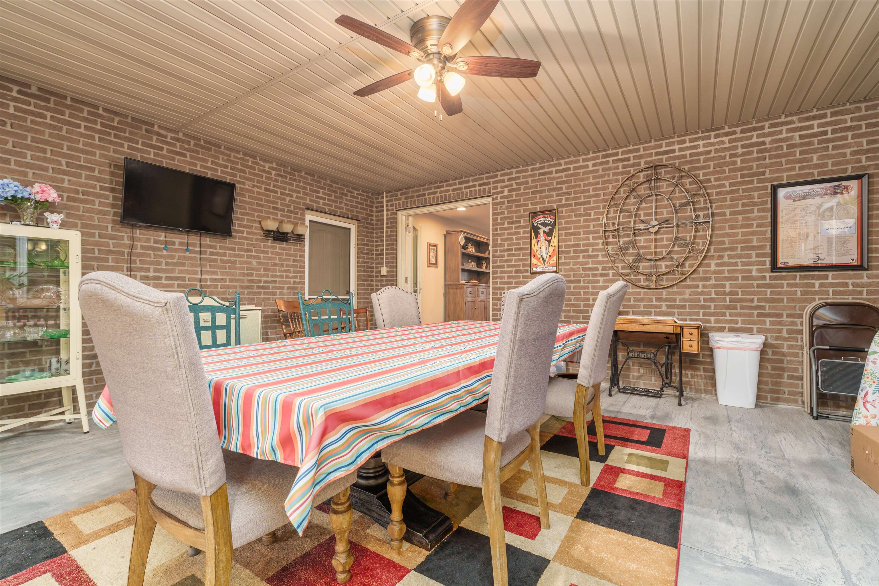 6519 HWY 279 S, Owensboro, Kentucky 42301, 3 Bedrooms Bedrooms, ,2 BathroomsBathrooms,Single Family Residence,For Sale,HWY 279 S,90549