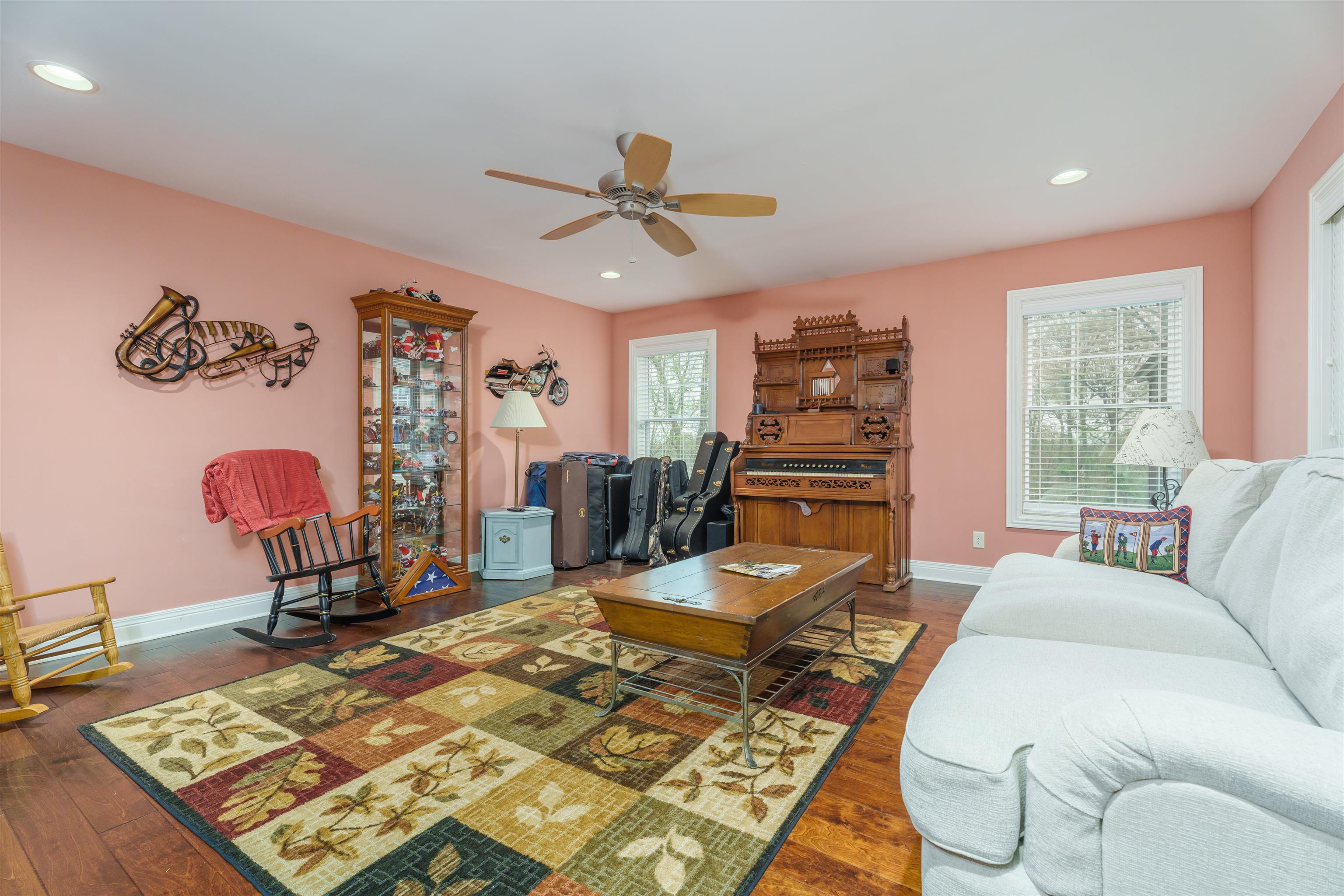 6519 HWY 279 S, Owensboro, Kentucky 42301, 3 Bedrooms Bedrooms, ,2 BathroomsBathrooms,Single Family Residence,For Sale,HWY 279 S,90549