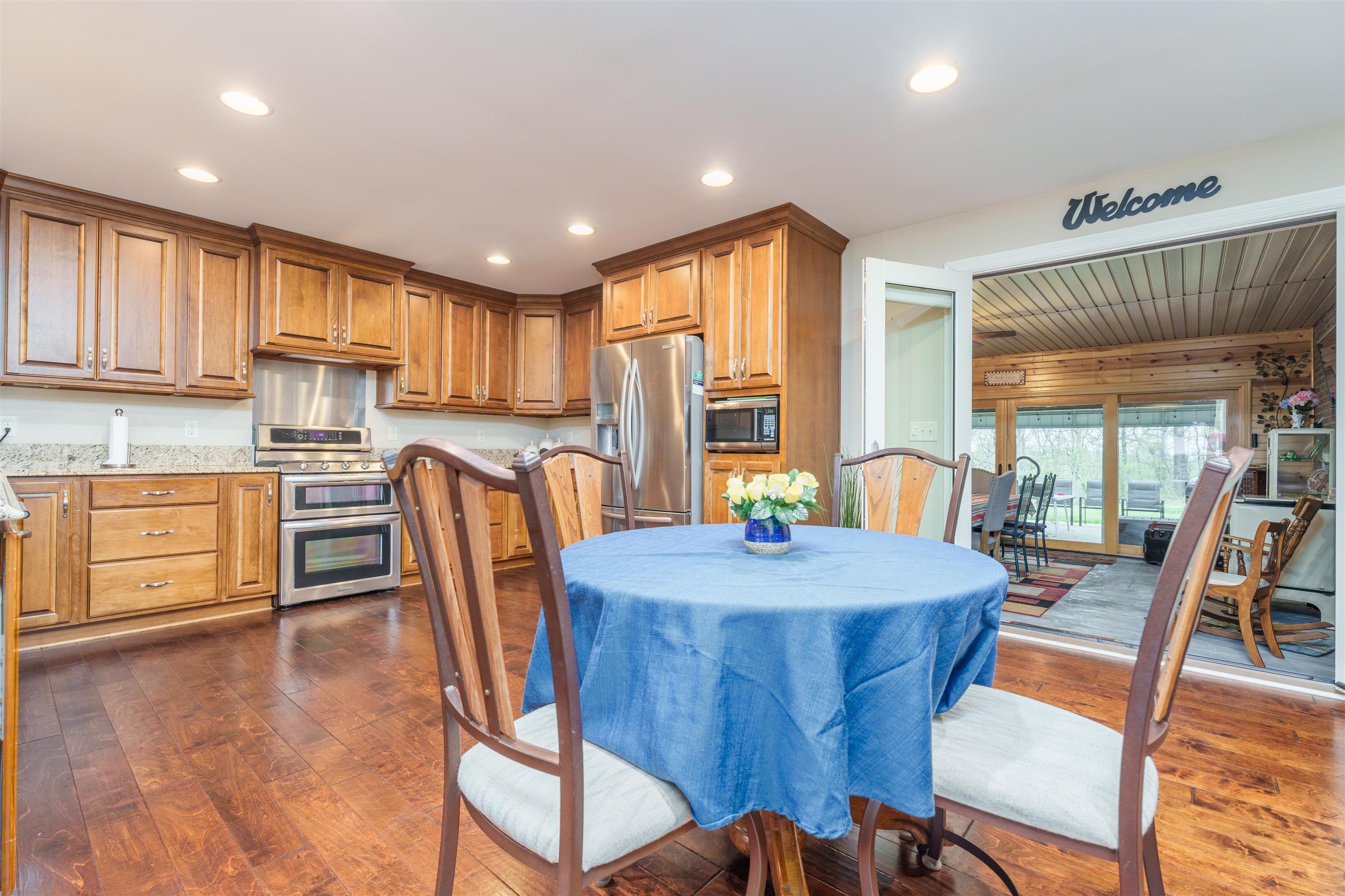 6519 HWY 279 S, Owensboro, Kentucky 42301, 3 Bedrooms Bedrooms, ,2 BathroomsBathrooms,Single Family Residence,For Sale,HWY 279 S,90549