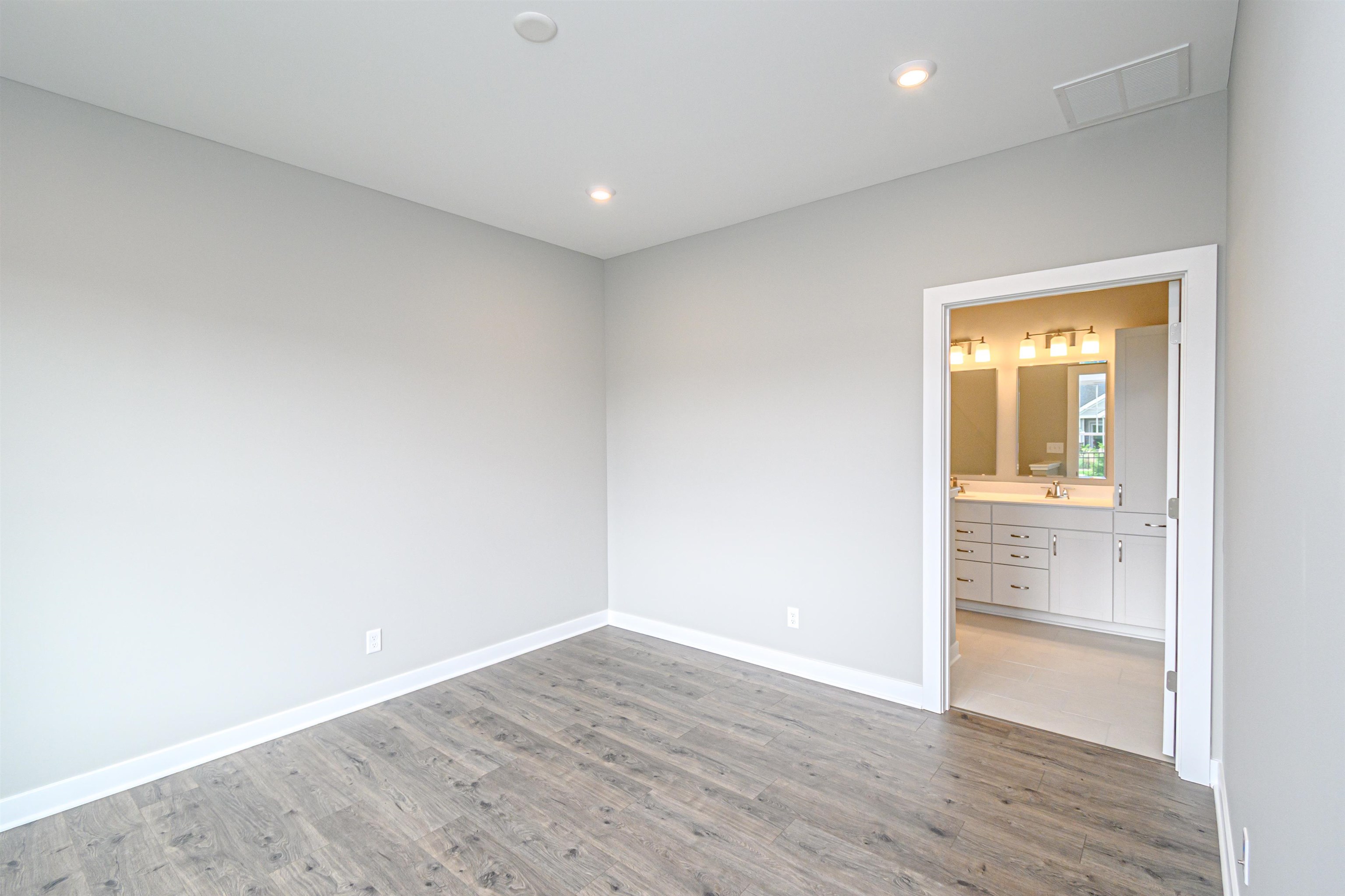2567 Watson Circle, Owensboro, Kentucky 42301, 2 Bedrooms Bedrooms, ,2 BathroomsBathrooms,Single Family Residence,For Sale,Watson Circle,90551