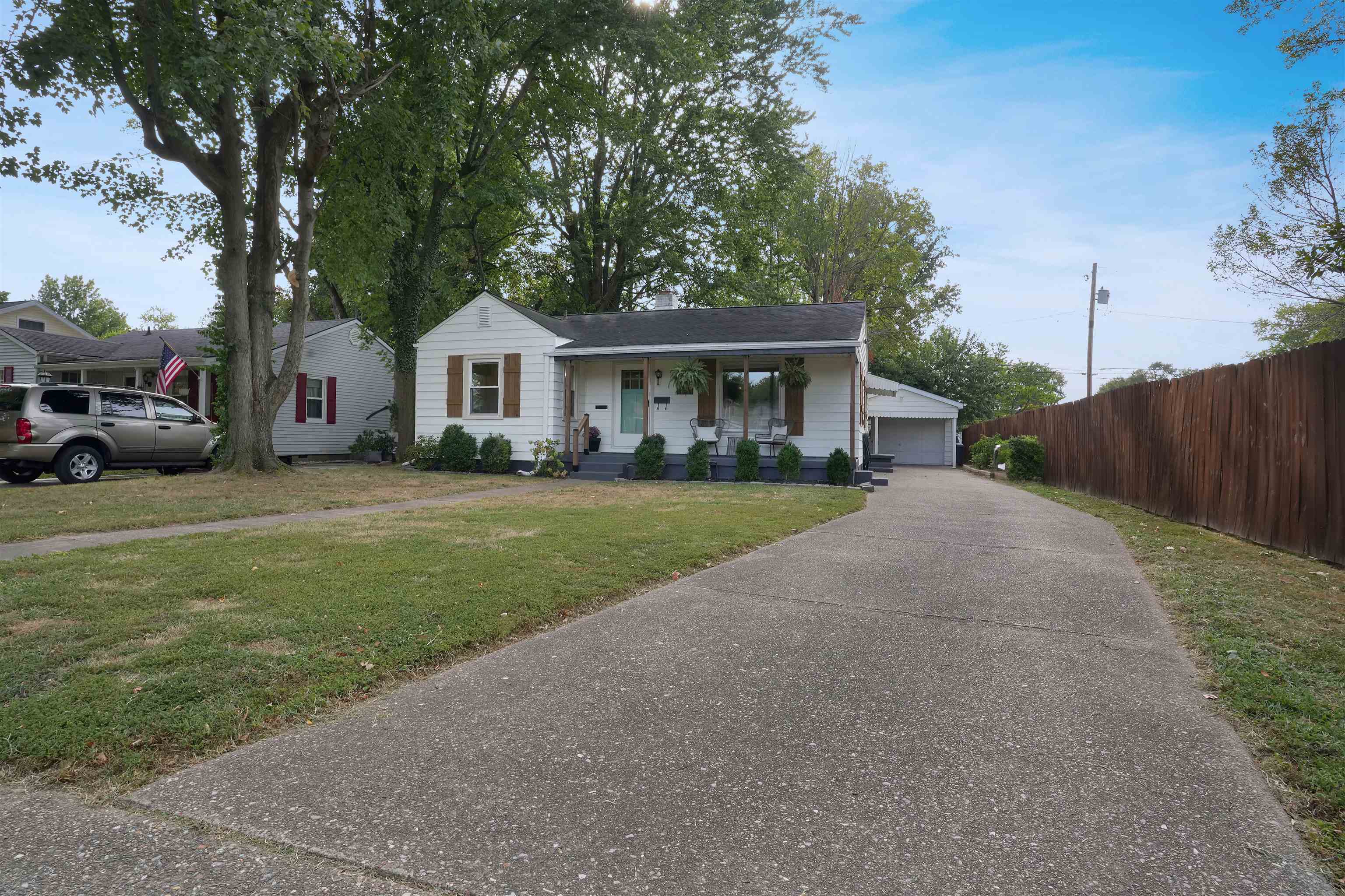 861 Villa Drive, Evansville, Indiana 47714, 3 Bedrooms Bedrooms, ,2 BathroomsBathrooms,Single Family Residence,For Sale,Villa Drive,90552