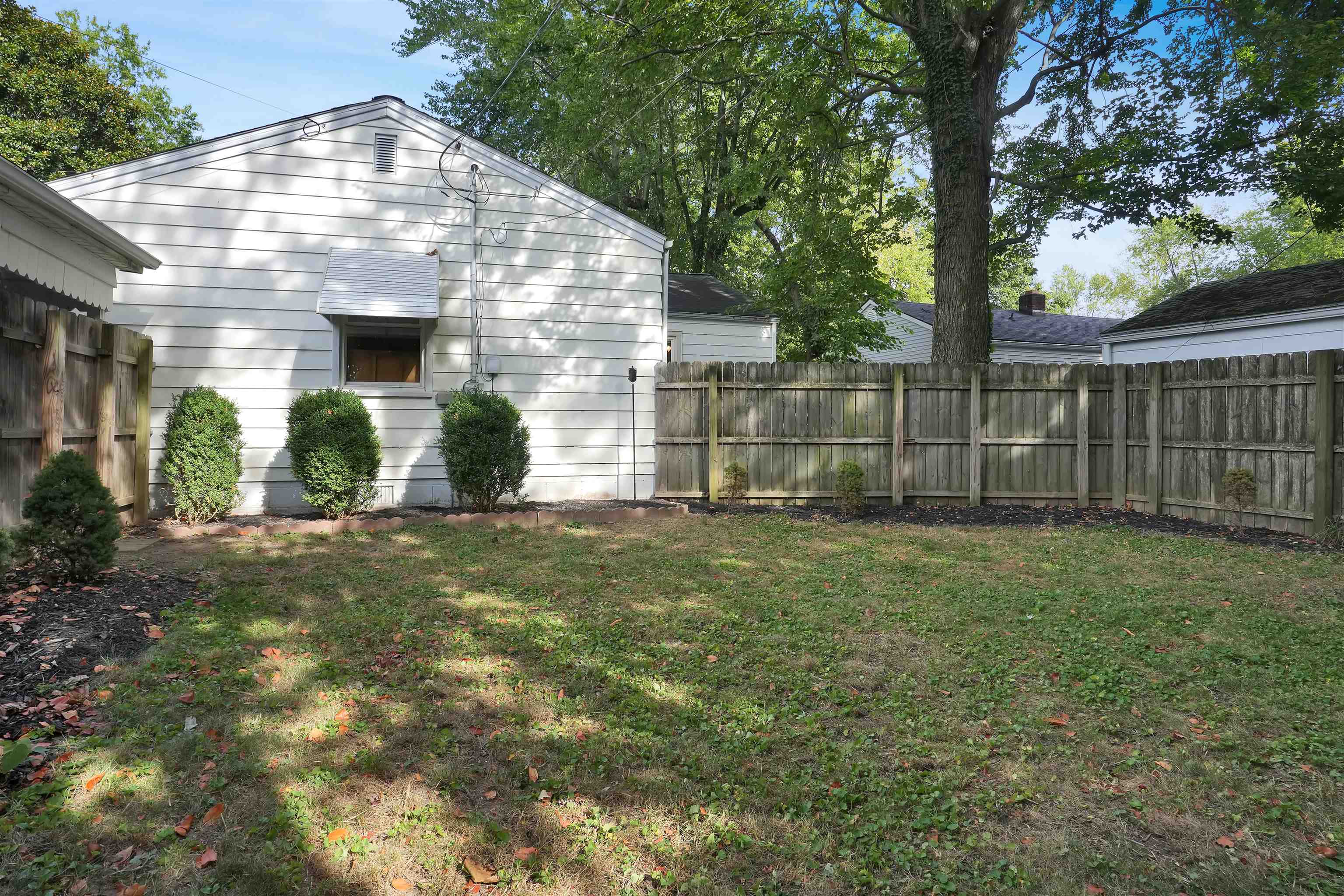 861 Villa Drive, Evansville, Indiana 47714, 3 Bedrooms Bedrooms, ,2 BathroomsBathrooms,Single Family Residence,For Sale,Villa Drive,90552