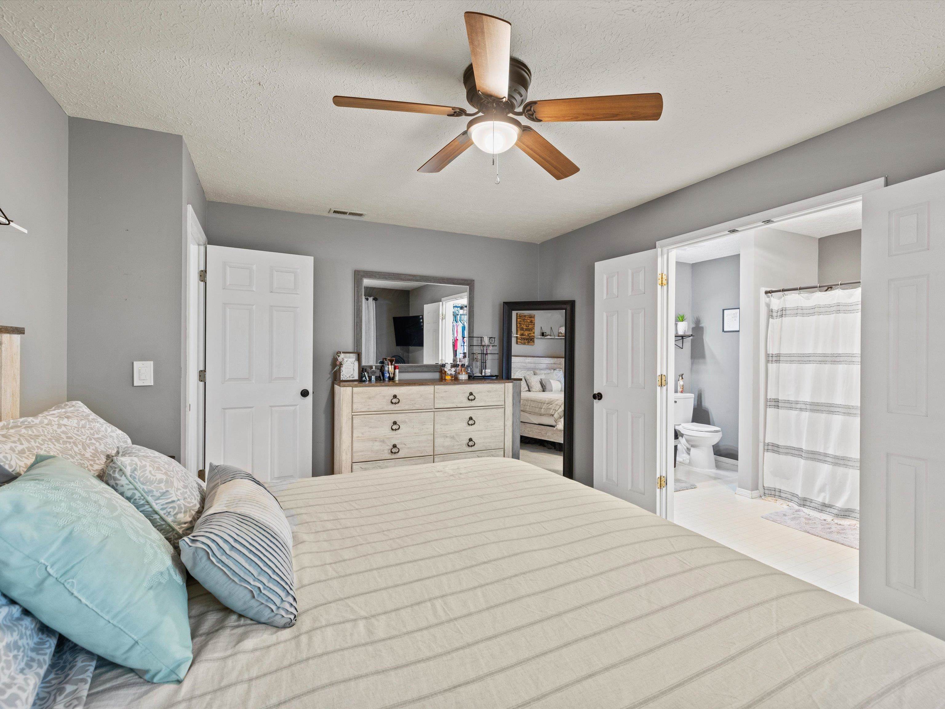1122 Landing Meadows Dr, Henderson, Kentucky 42420, 3 Bedrooms Bedrooms, ,2 BathroomsBathrooms,Single Family Residence,For Sale,Landing Meadows Dr,90553