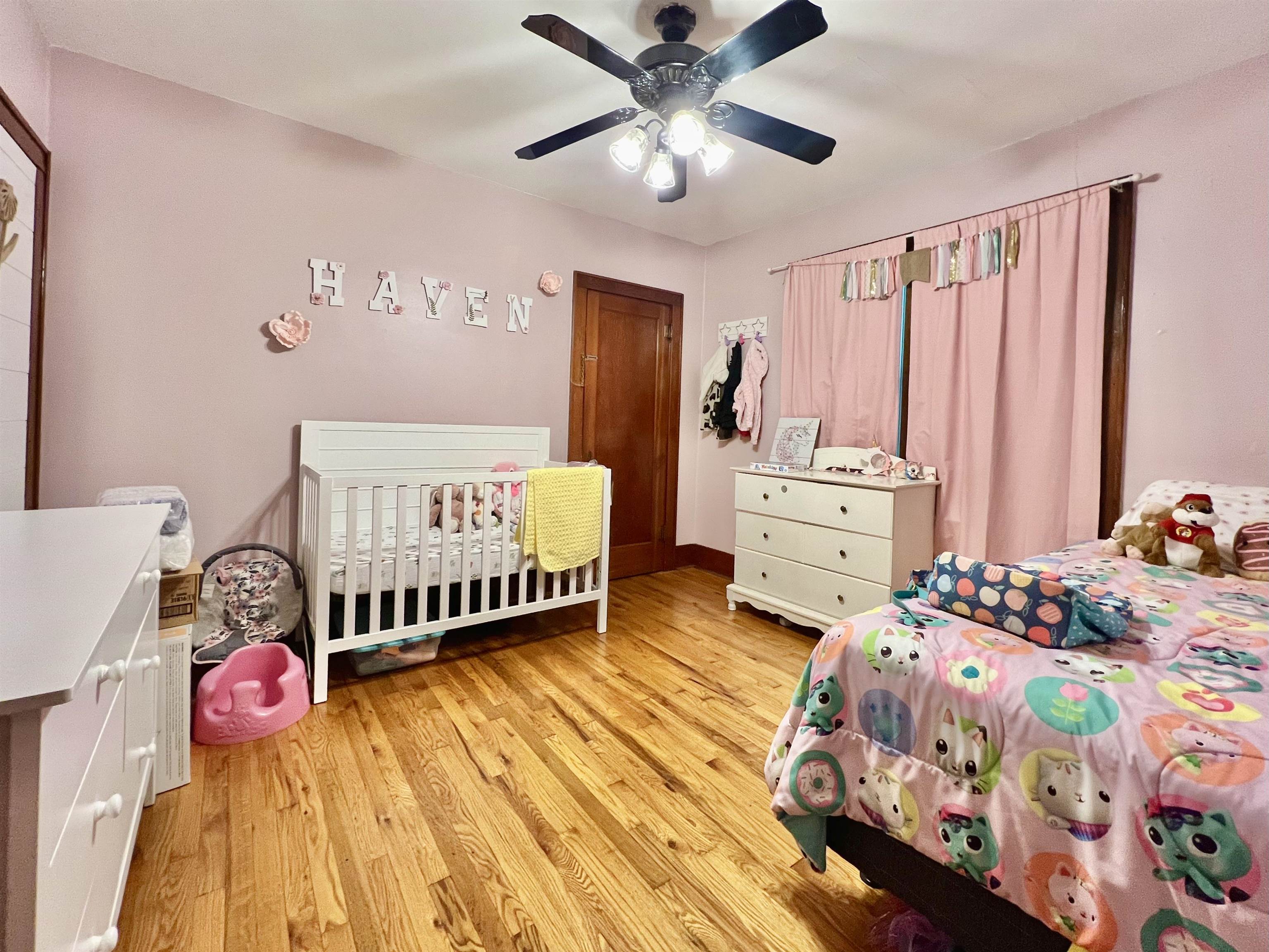 749 Oakwood Dr, Hartford, Kentucky 42347, 4 Bedrooms Bedrooms, ,1 BathroomBathrooms,Single Family Residence,For Sale,Oakwood Dr,90559