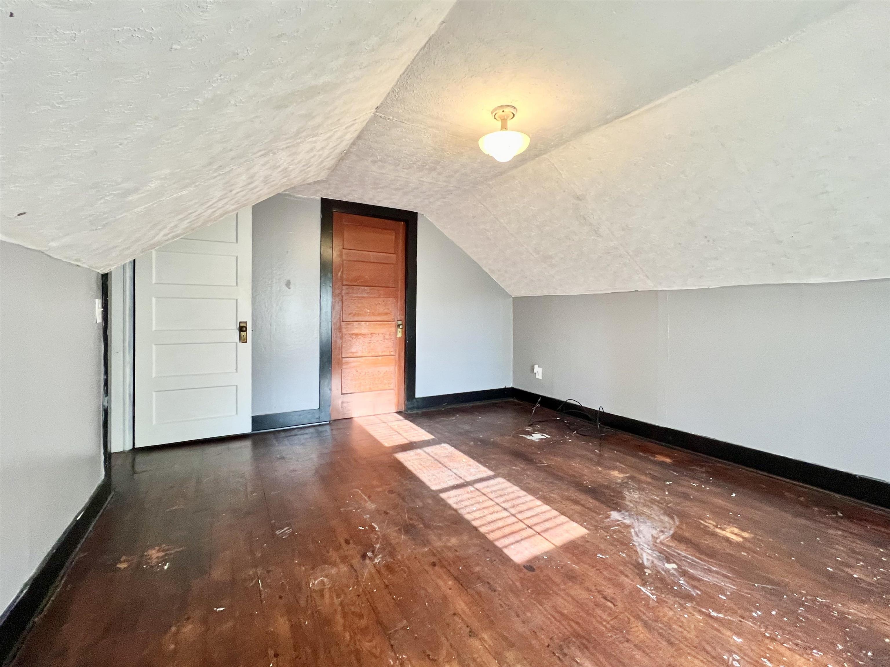 749 Oakwood Dr, Hartford, Kentucky 42347, 4 Bedrooms Bedrooms, ,1 BathroomBathrooms,Single Family Residence,For Sale,Oakwood Dr,90559