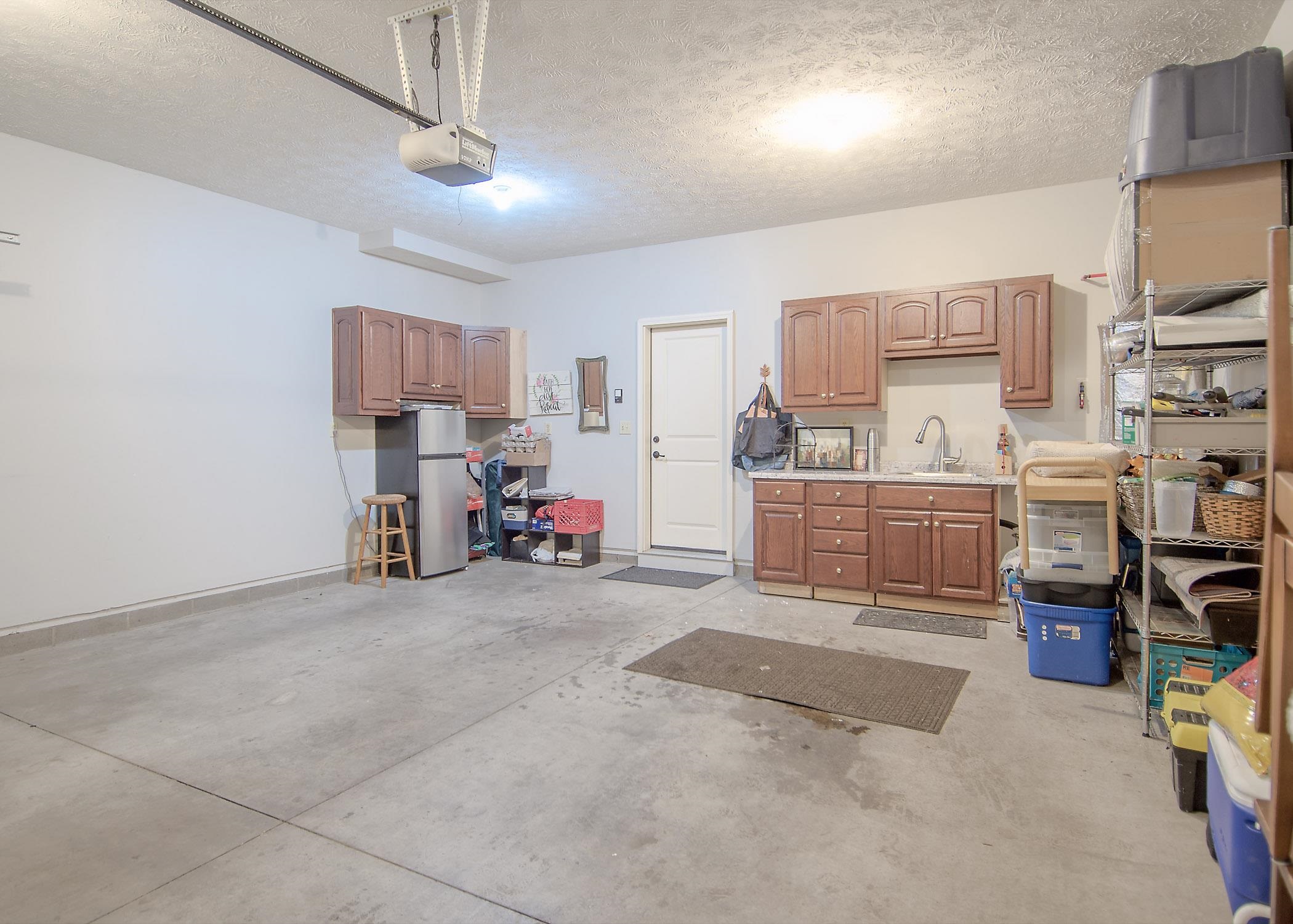 1618 Lock Ave, Owensboro, Kentucky 42301, 2 Bedrooms Bedrooms, ,2 BathroomsBathrooms,Townhouse,For Sale,Lock Ave,90562
