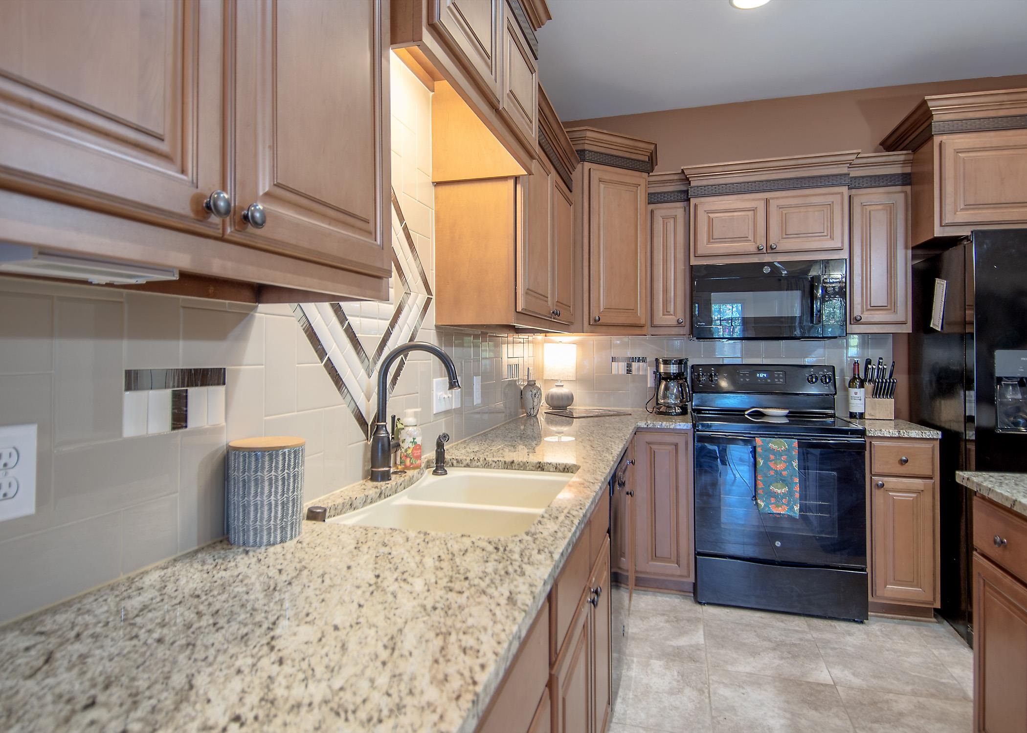 1618 Lock Ave, Owensboro, Kentucky 42301, 2 Bedrooms Bedrooms, ,2 BathroomsBathrooms,Townhouse,For Sale,Lock Ave,90562