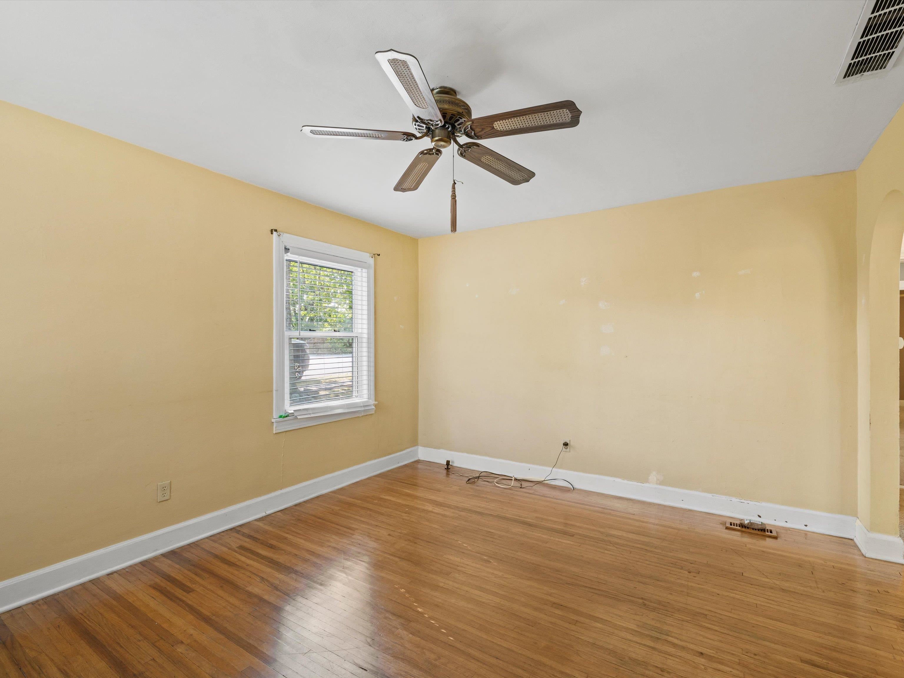 2662 Victory Ct West, Owensboro, Kentucky 42303, 2 Bedrooms Bedrooms, ,1 BathroomBathrooms,Single Family Residence,For Sale,Victory Ct West,90566